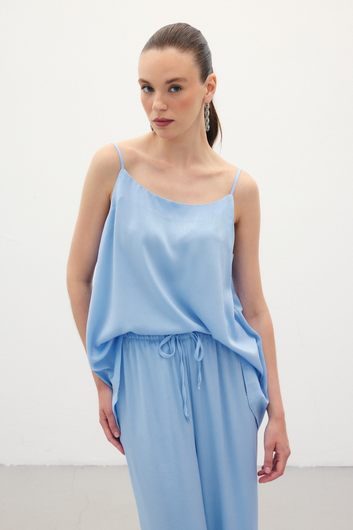 Askılı Saten Bluz - Mavi