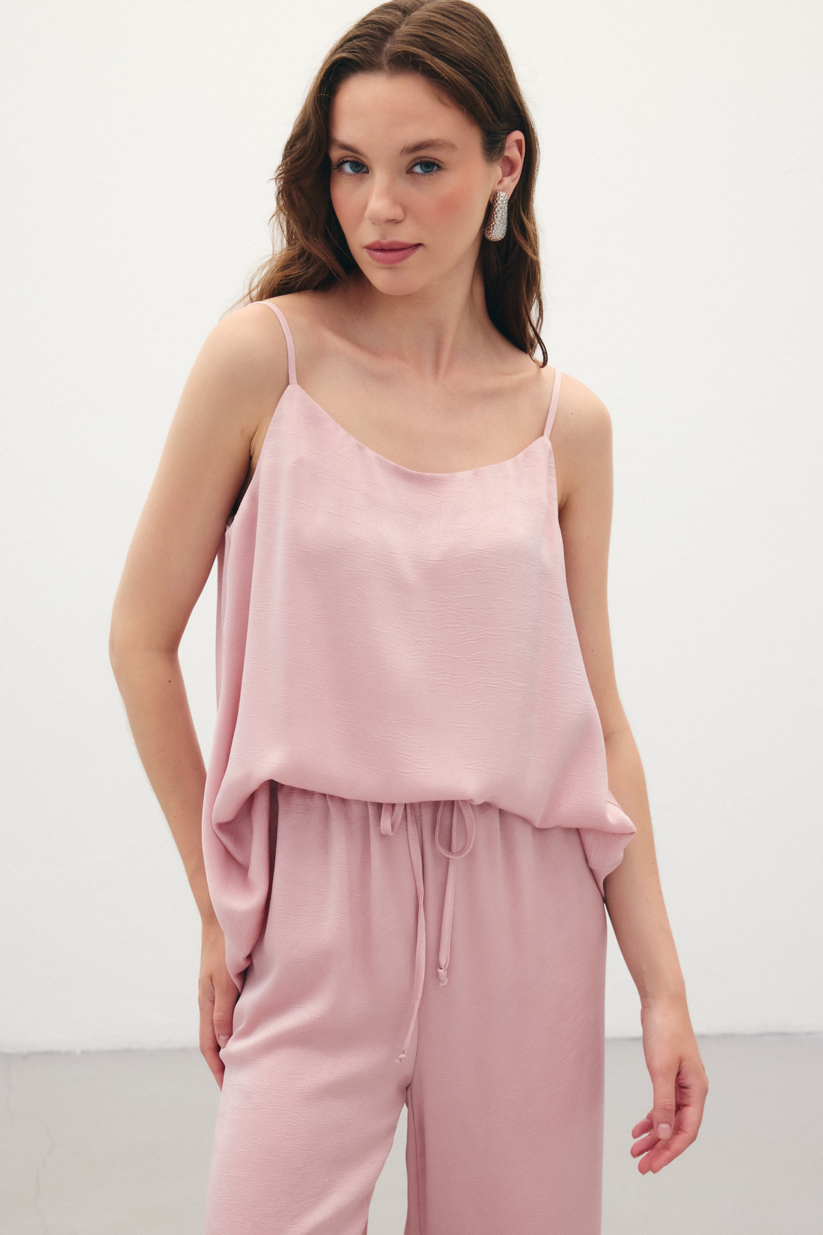 Askılı Saten Bluz - Pudra