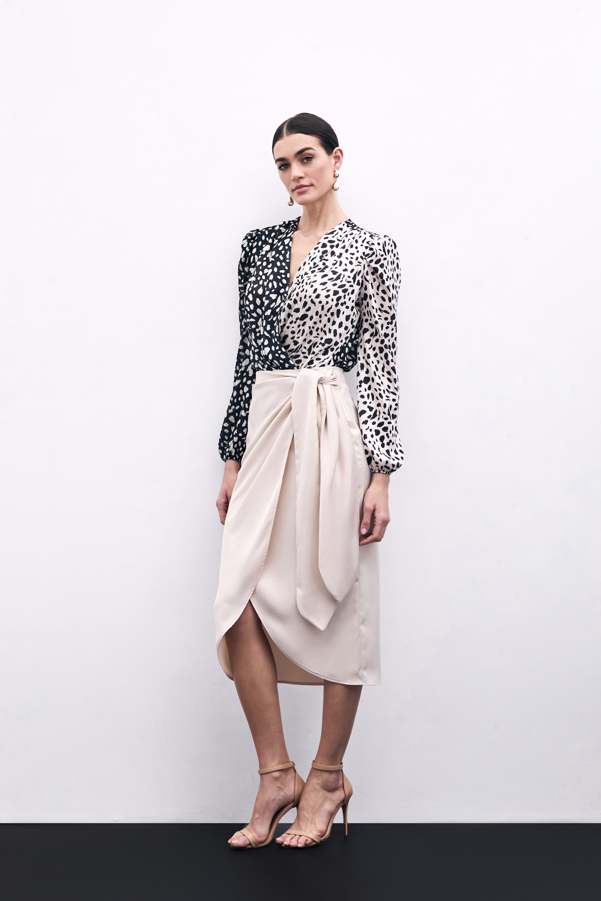 Bağlama Detaylı Kruvaze Etek - Bej