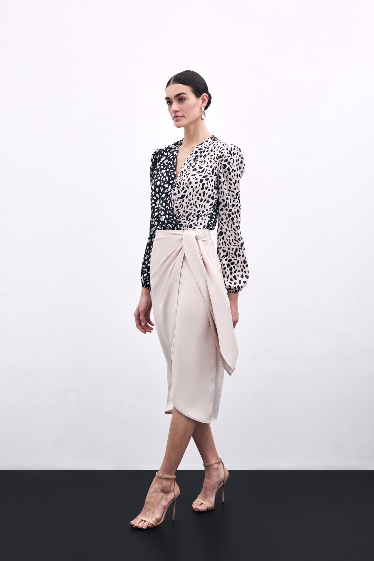 Bağlama Detaylı Kruvaze Etek - Bej