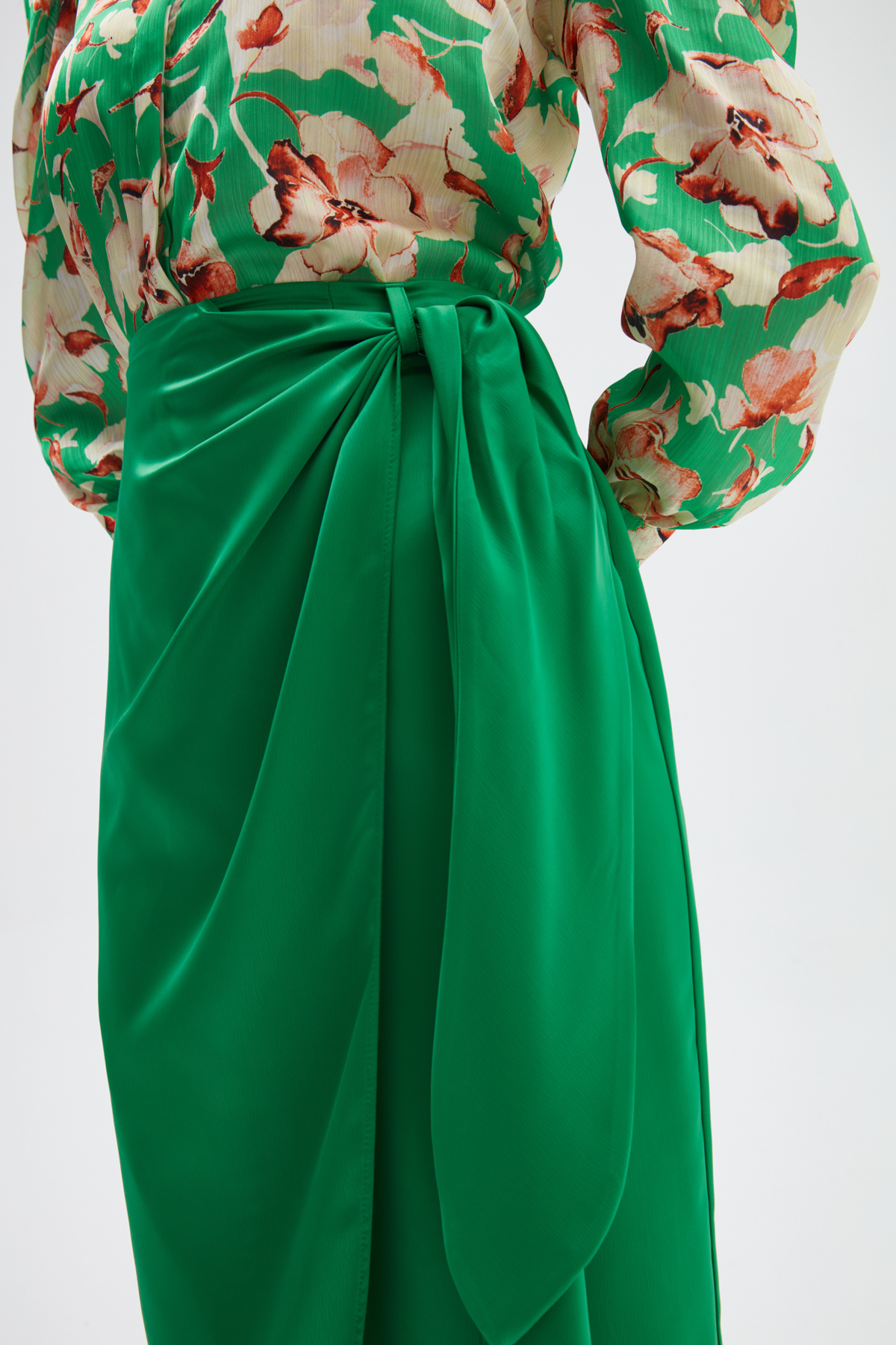 Bağlama Detaylı Kruvaze Etek - ZÜMRÜT