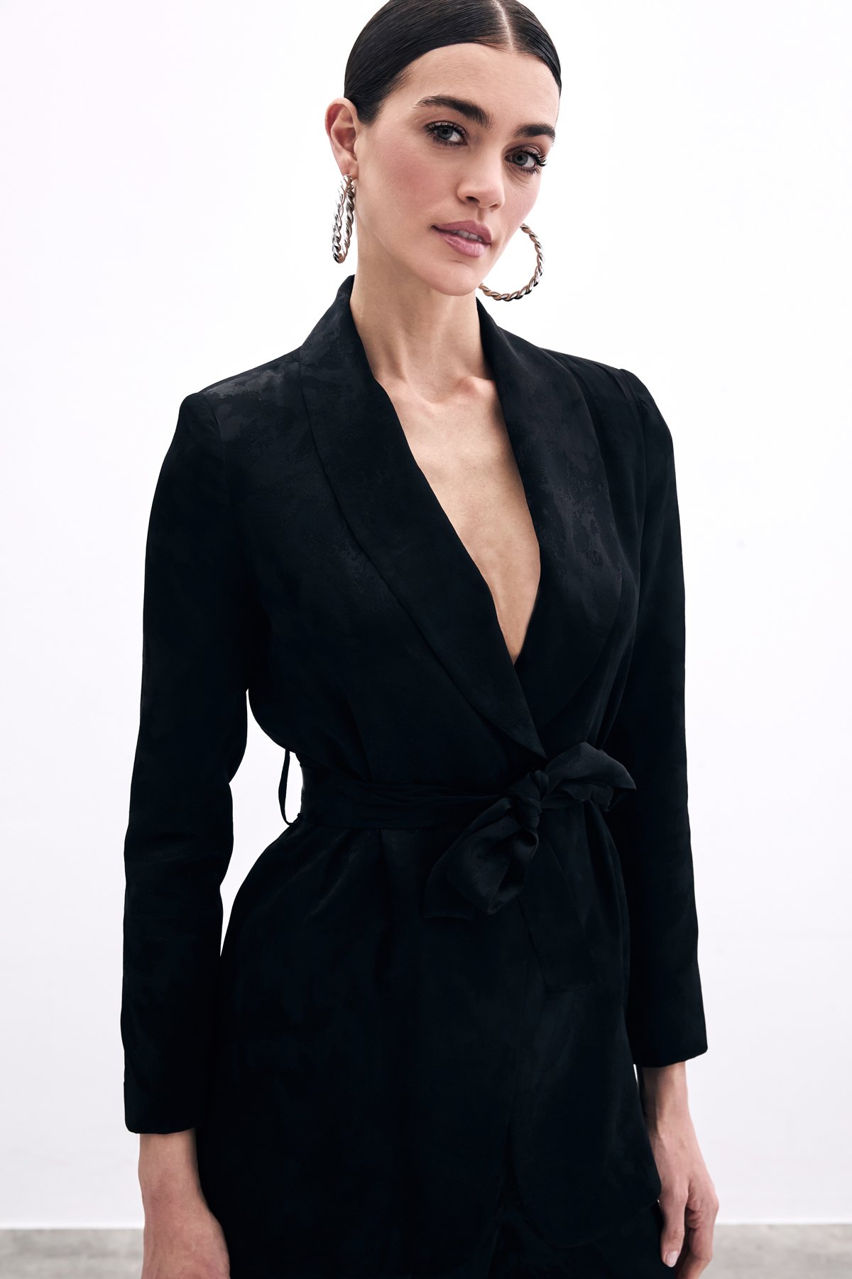 Bağlamalı Jakarlı Ceket - Siyah