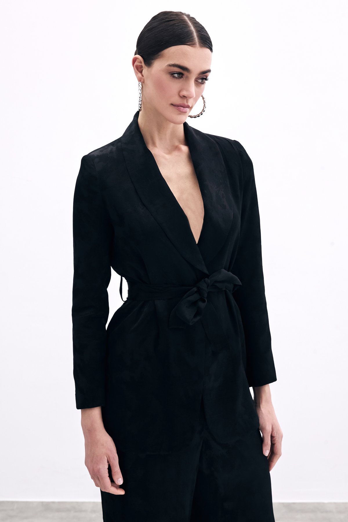 Bağlamalı Jakarlı Ceket - Siyah