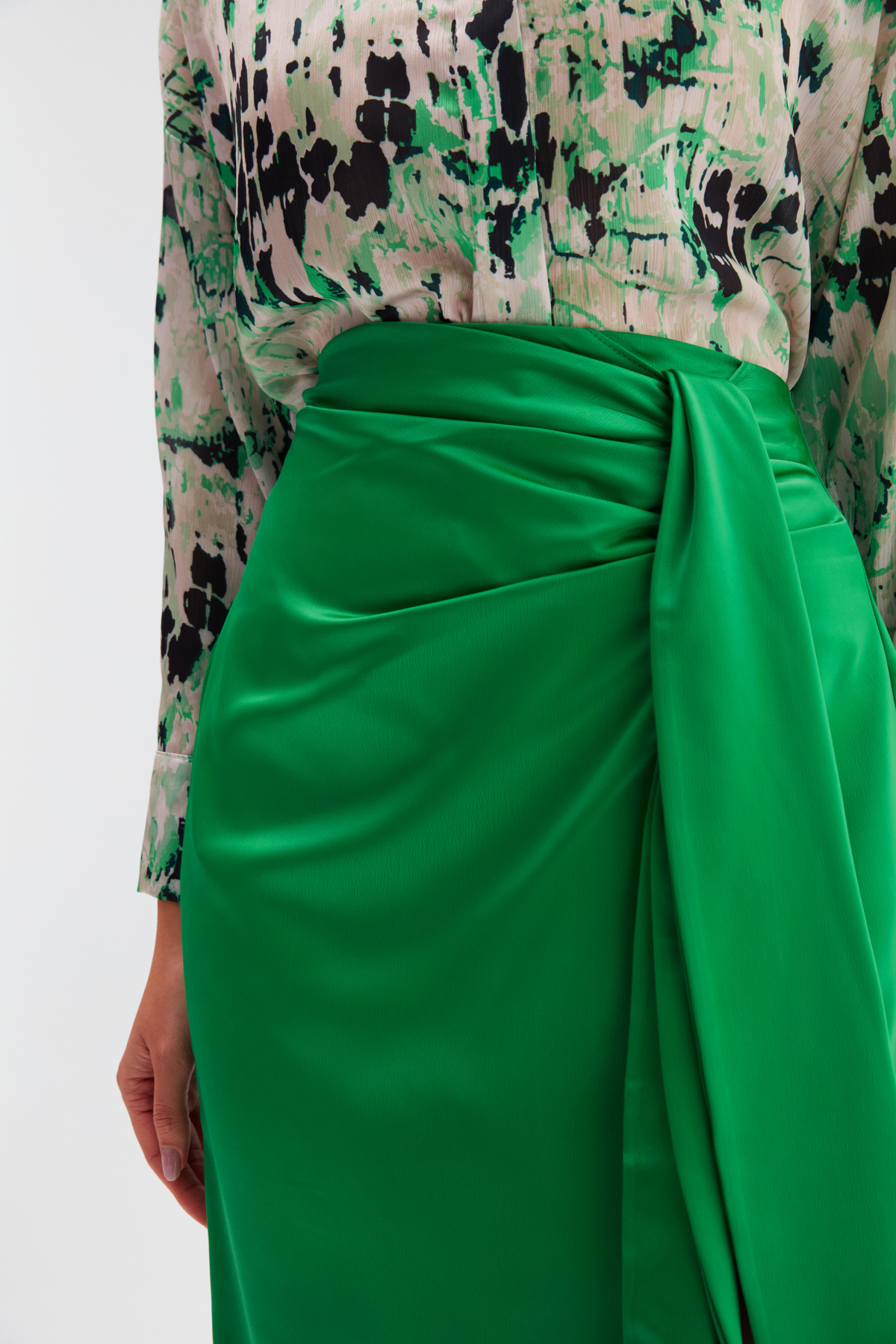 Bağlamalı Saten Etek - ZÜMRÜT