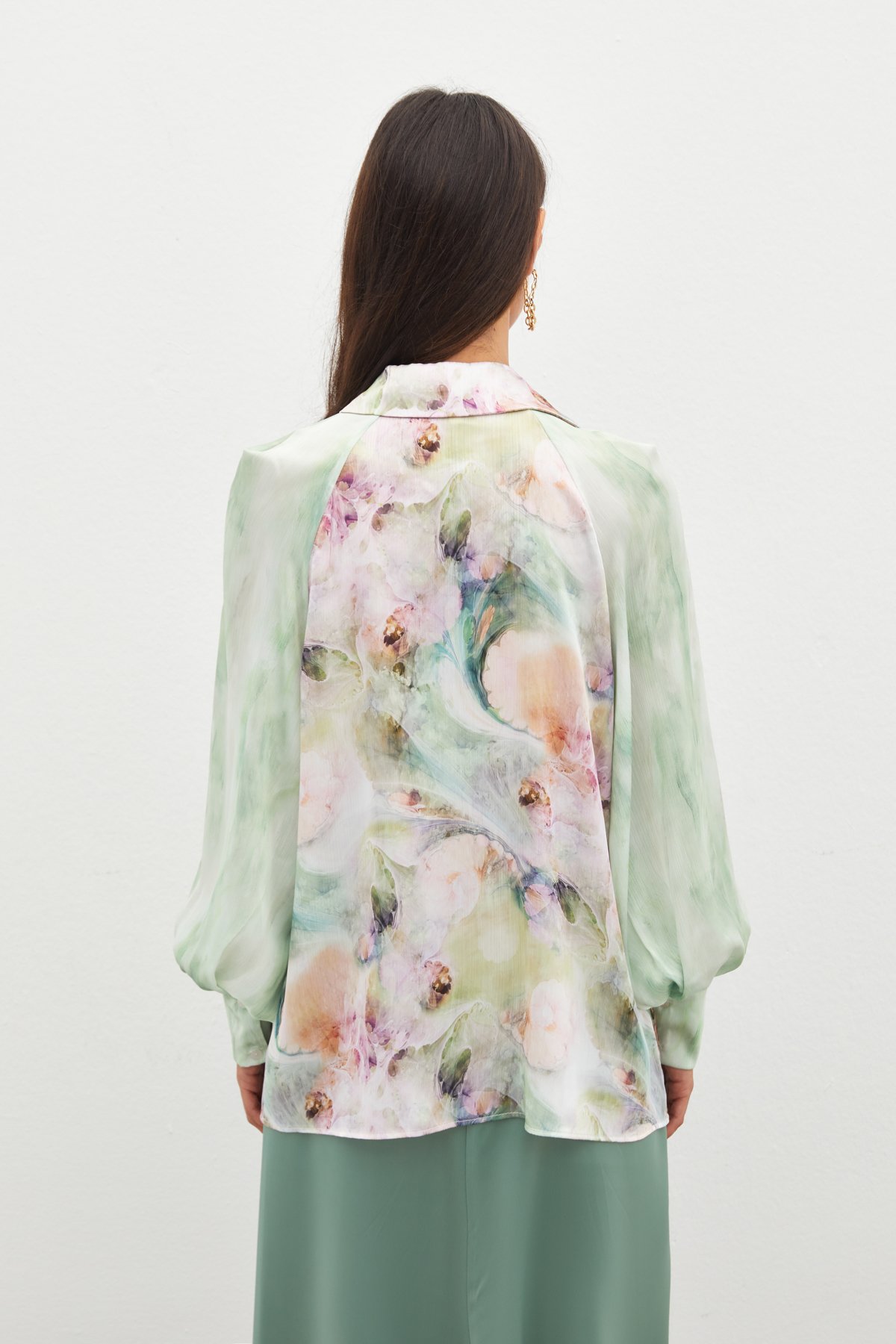 Balon Kollu Desenli Gömlek - ÇAĞLA YEŞİLİ