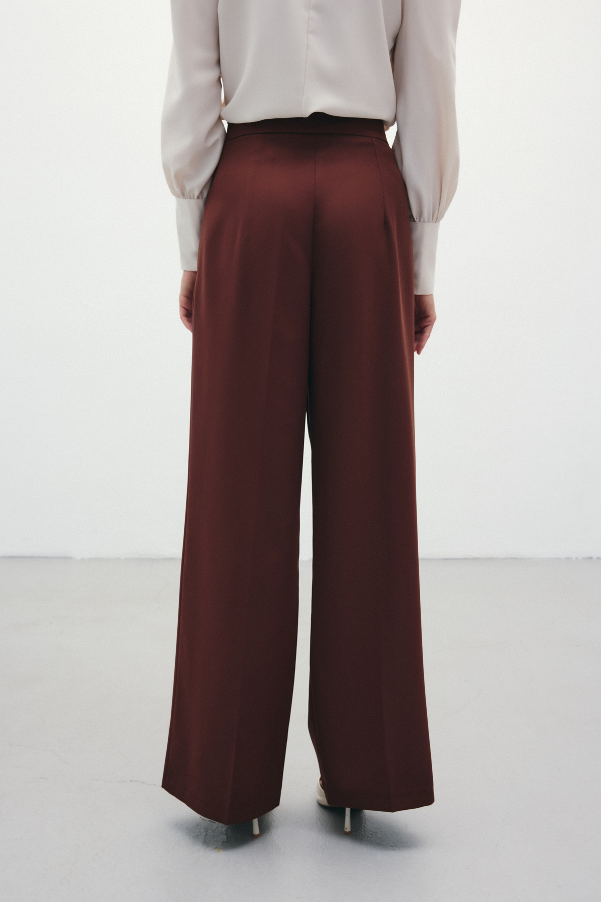 Bel Aksesuarlı Bol Paça Pantolon - Kahve