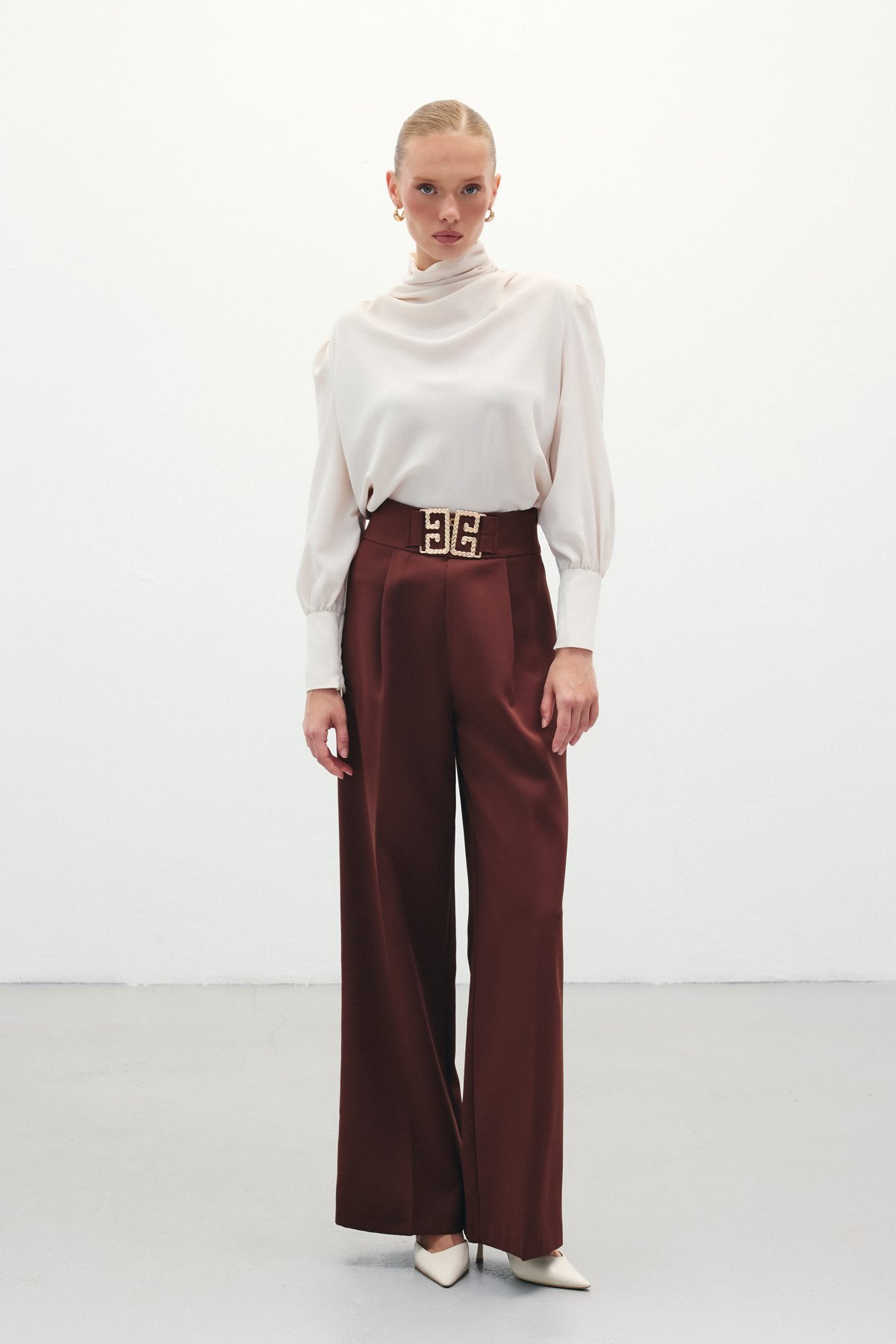 Bel Aksesuarlı Bol Paça Pantolon - Kahve