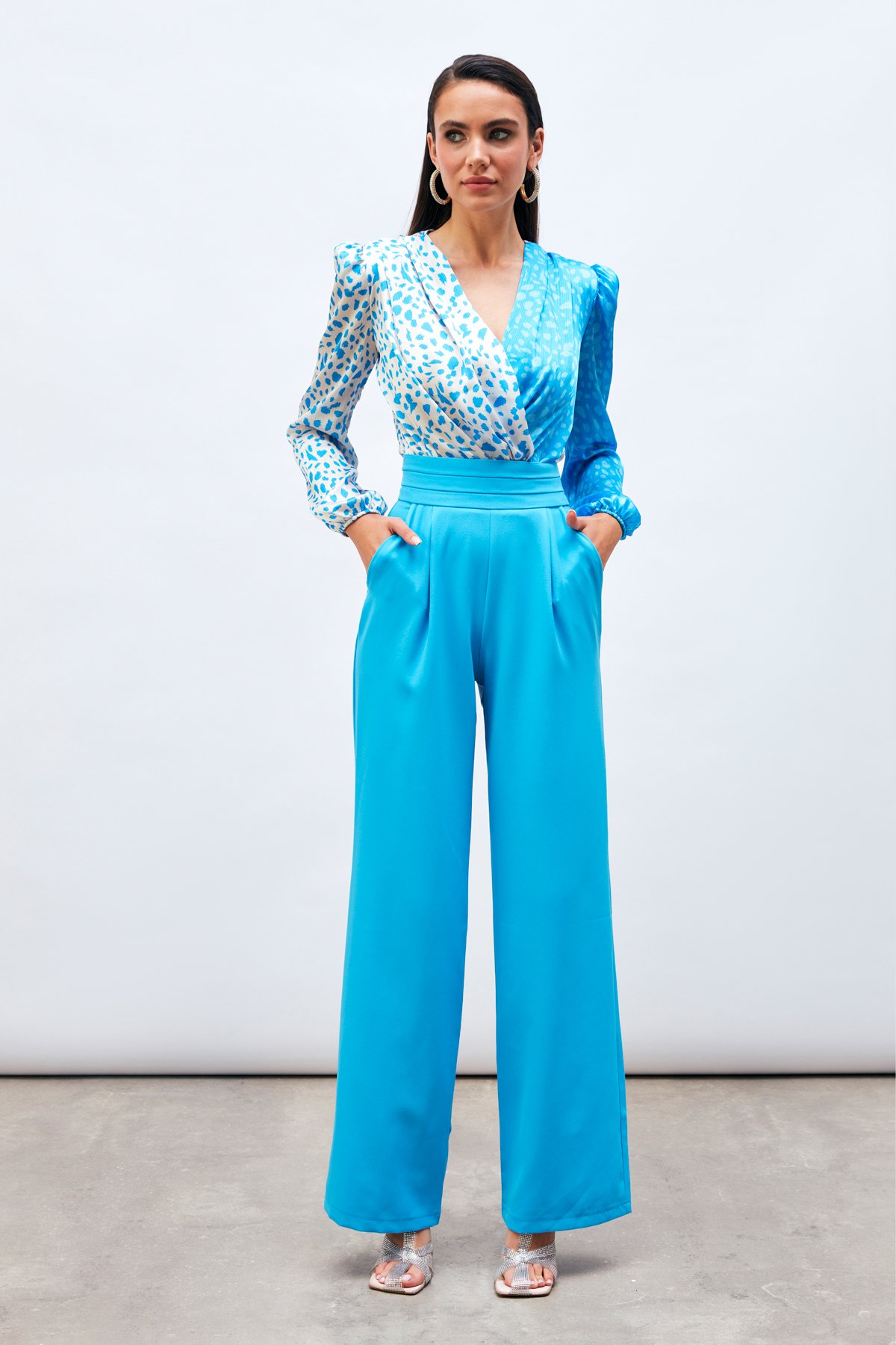 Bel Detaylı Cepli Pantolon - AÇIK MAVİ