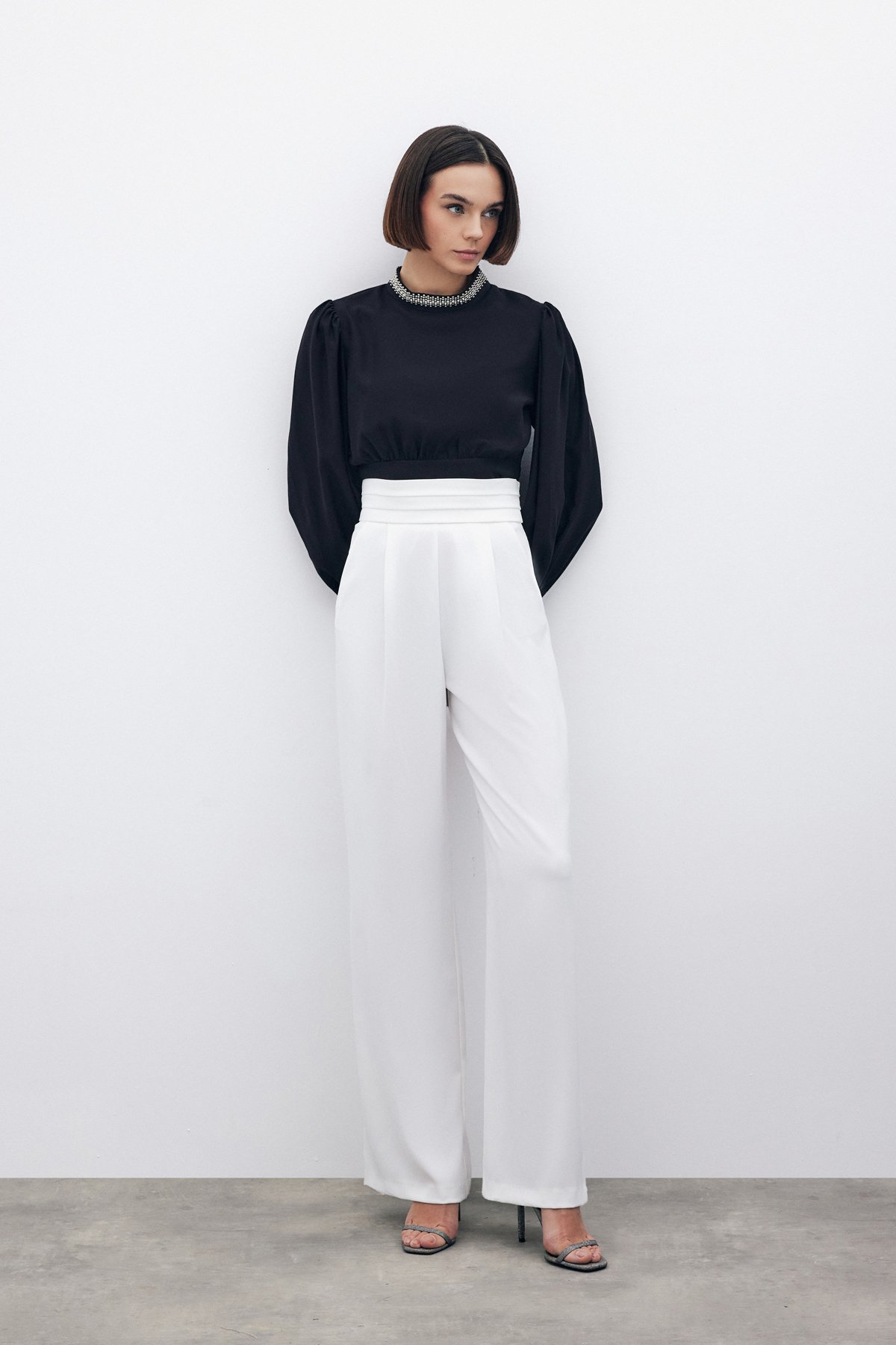 Bel Detaylı Cepli Pantolon - EKRU