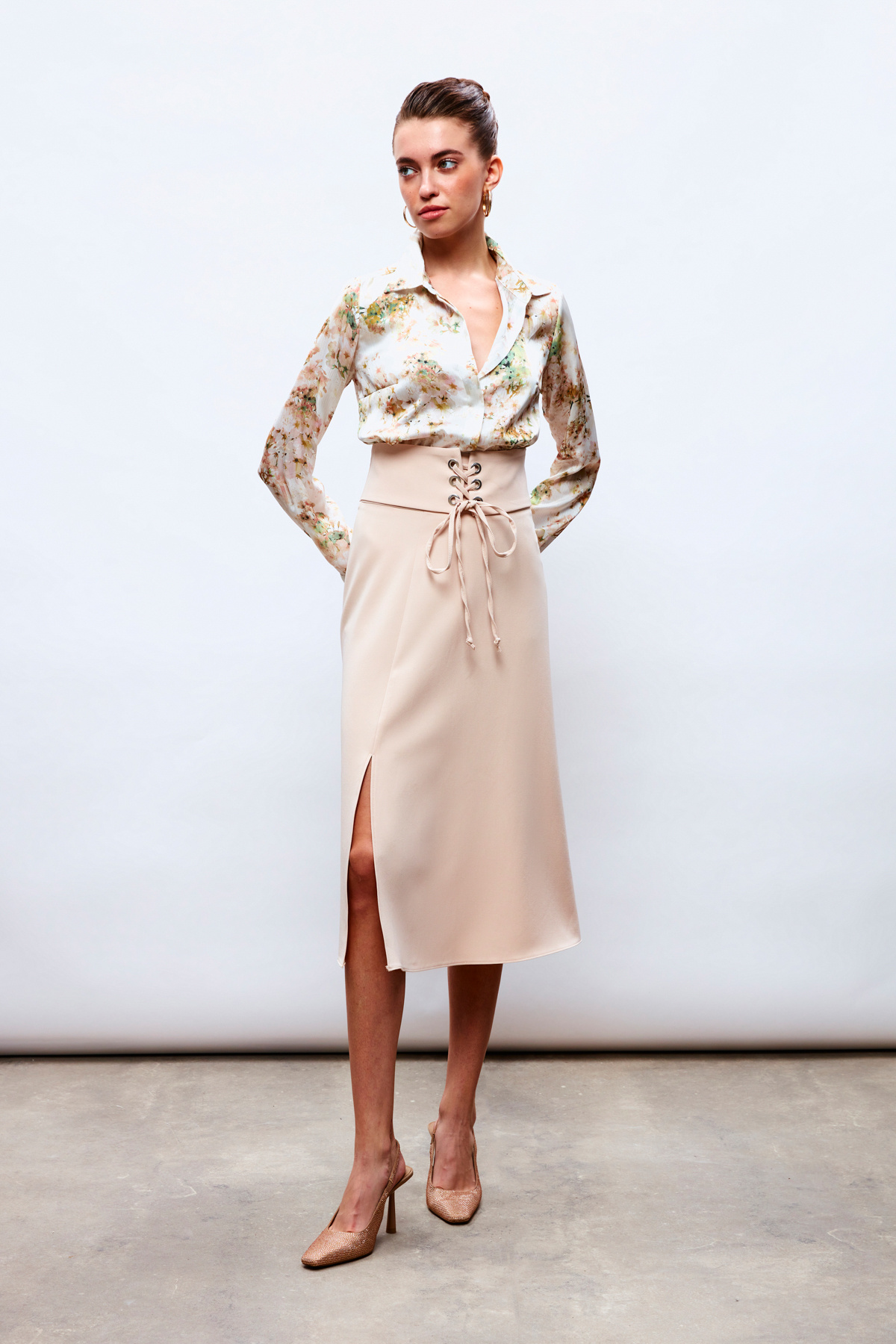 Bel Detaylı Kloş Etek - BEJ