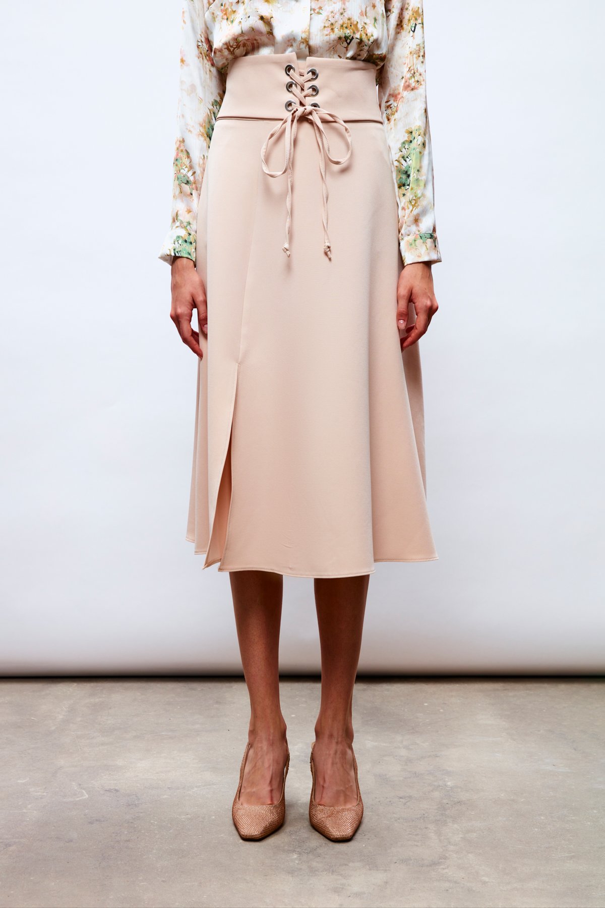 Bel Detaylı Kloş Etek - BEJ