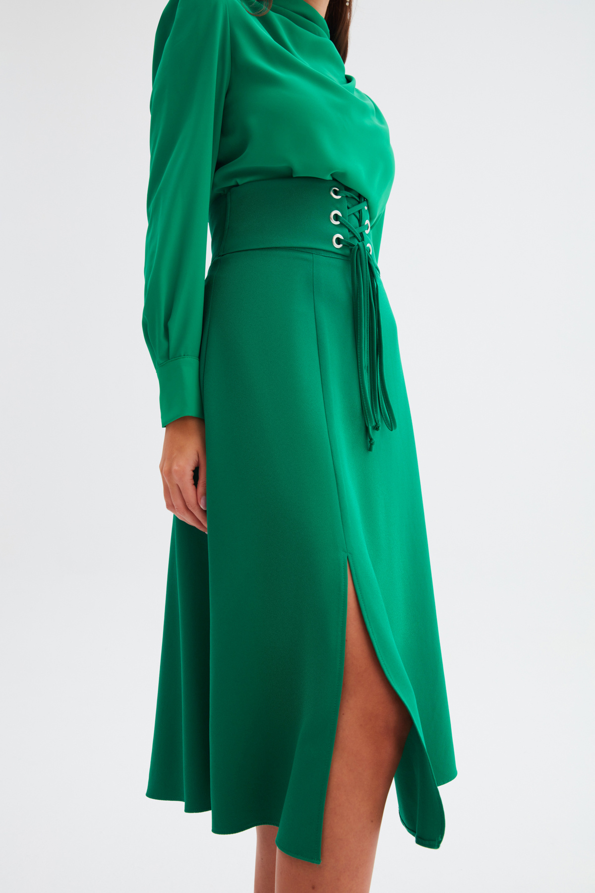 Bel Detaylı Kloş Etek - ZÜMRÜT