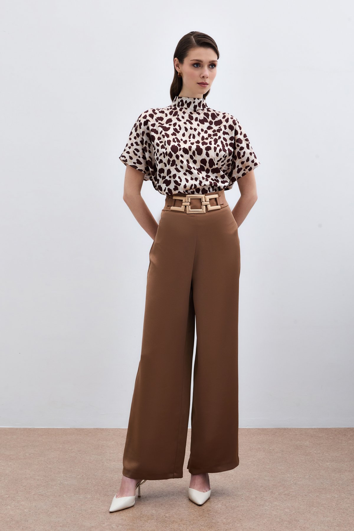 Bel Kemerli Saten Krep Pantolon - Camel