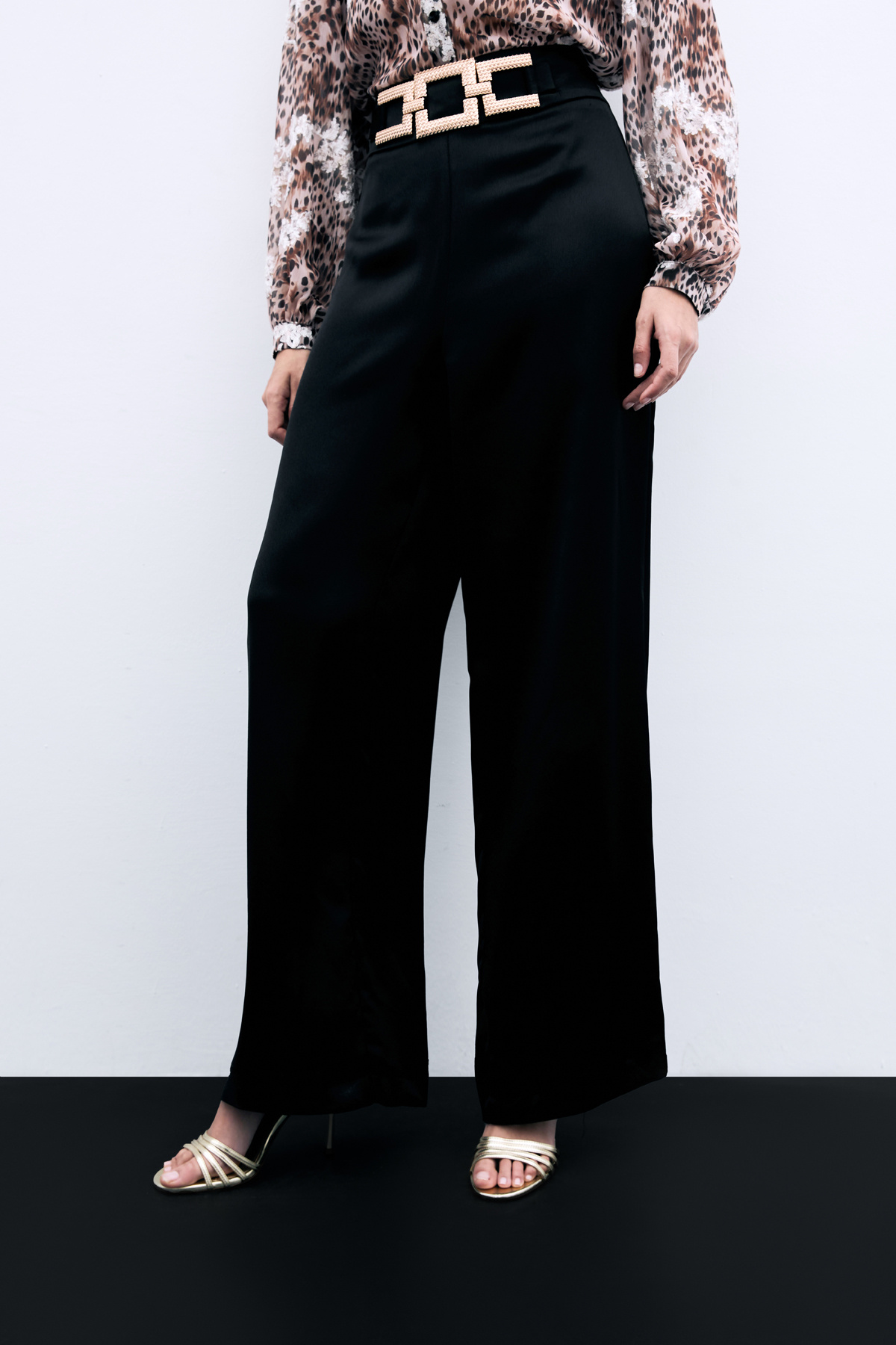 Bel Kemerli Saten Krep Pantolon - Siyah