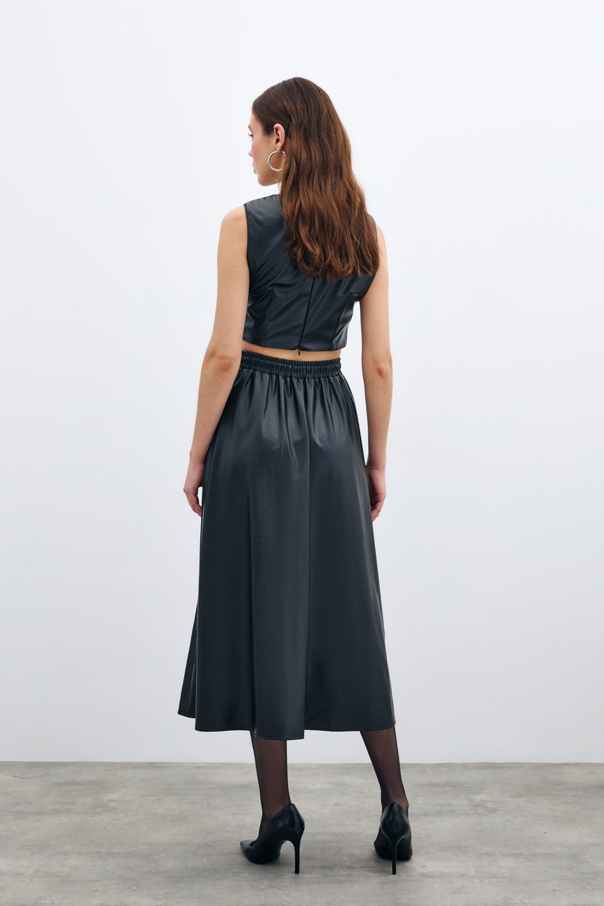 Bel Lastikli Deri Etek - Siyah