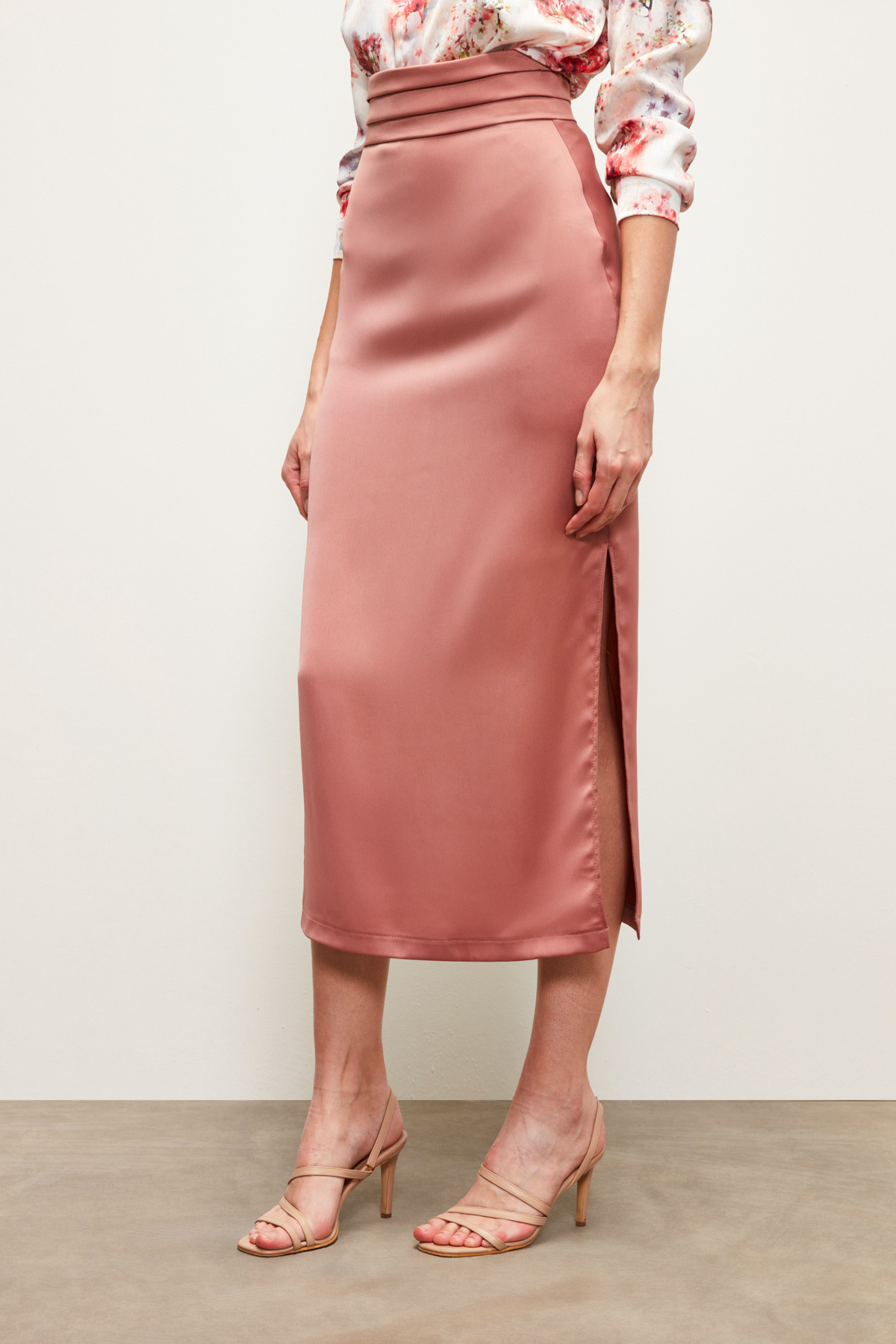 Bel Pile Detaylı Saten Etek - PUDRA