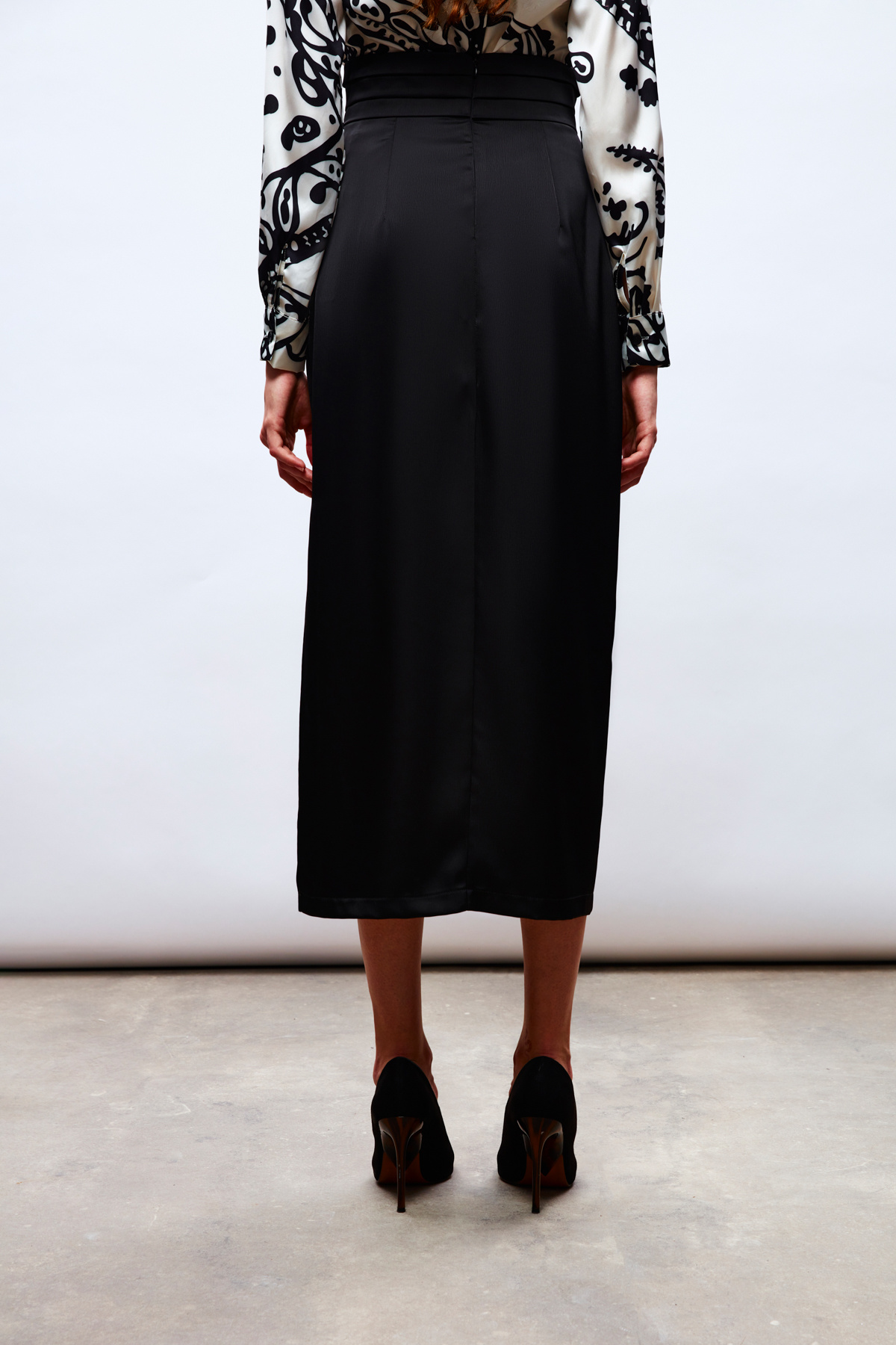 Bel Pile Detaylı Saten Etek - SİYAH