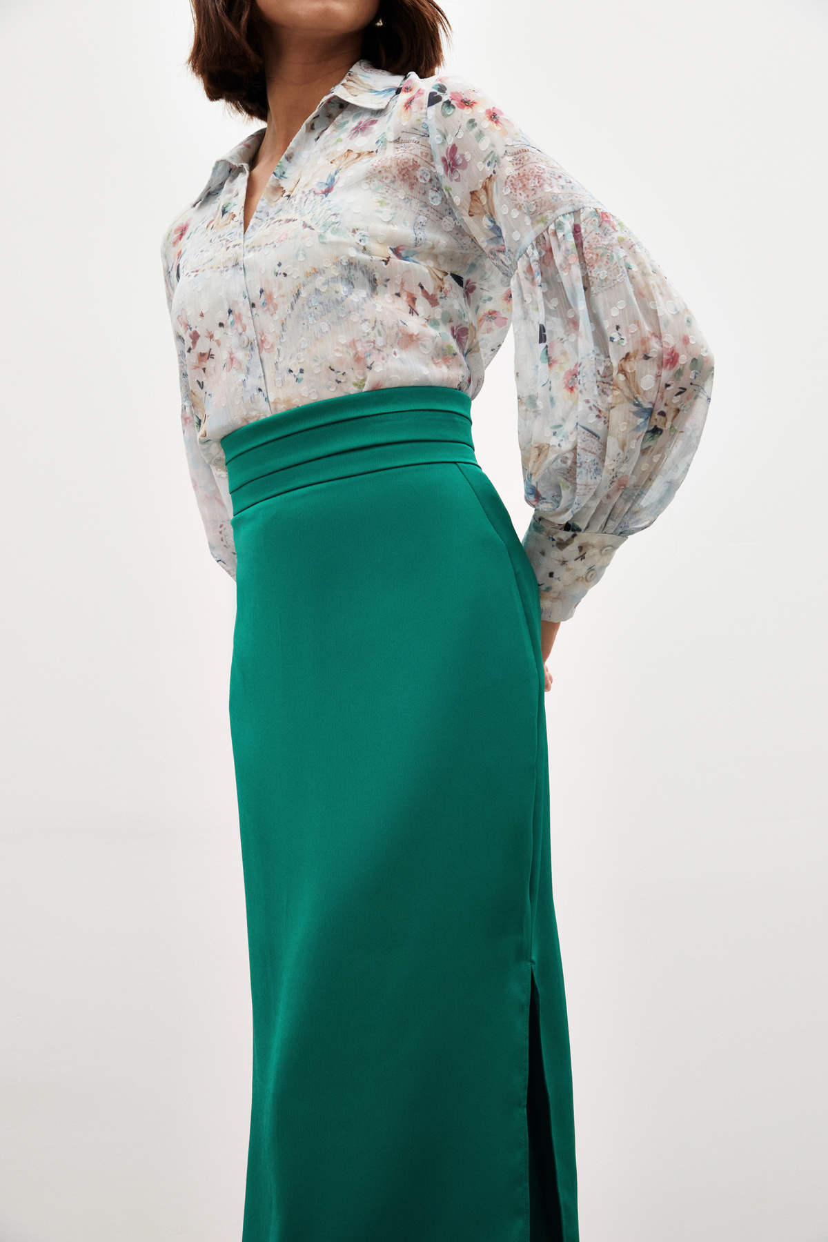 Bel Pile Detaylı Saten Etek - ZÜMRÜT