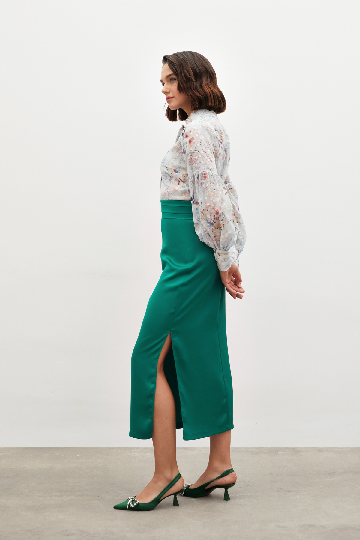 Bel Pile Detaylı Saten Etek - ZÜMRÜT