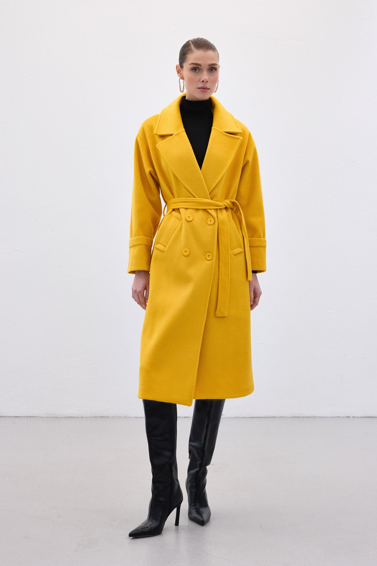 Beli Bağlamalı Uzun Kaban - Sarı