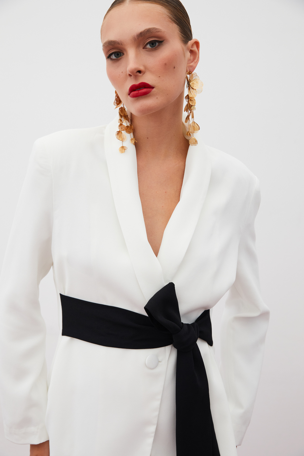 Beli Kuşaklı Uzun Ceket - EKRU