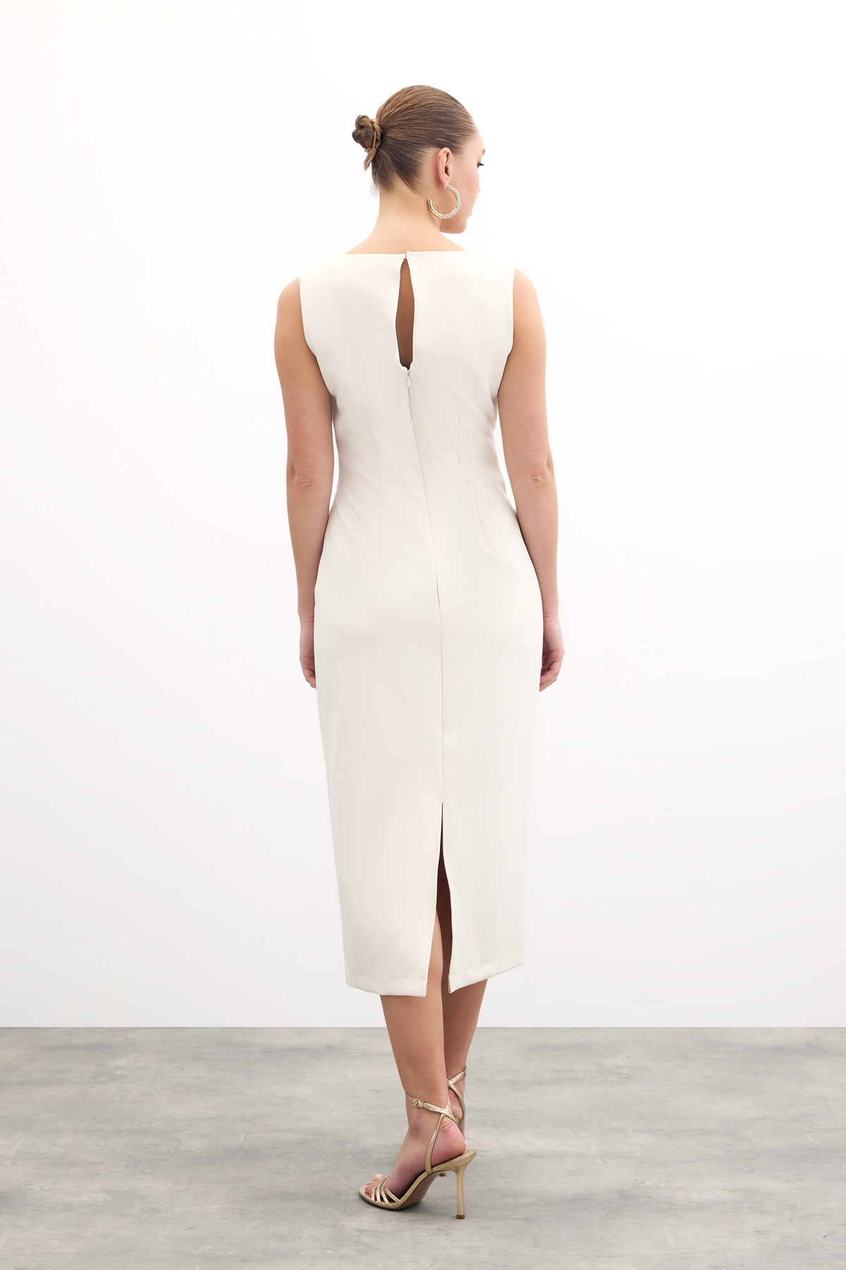 Birleşik Aksesuarlı Kalem Elbise - Taş