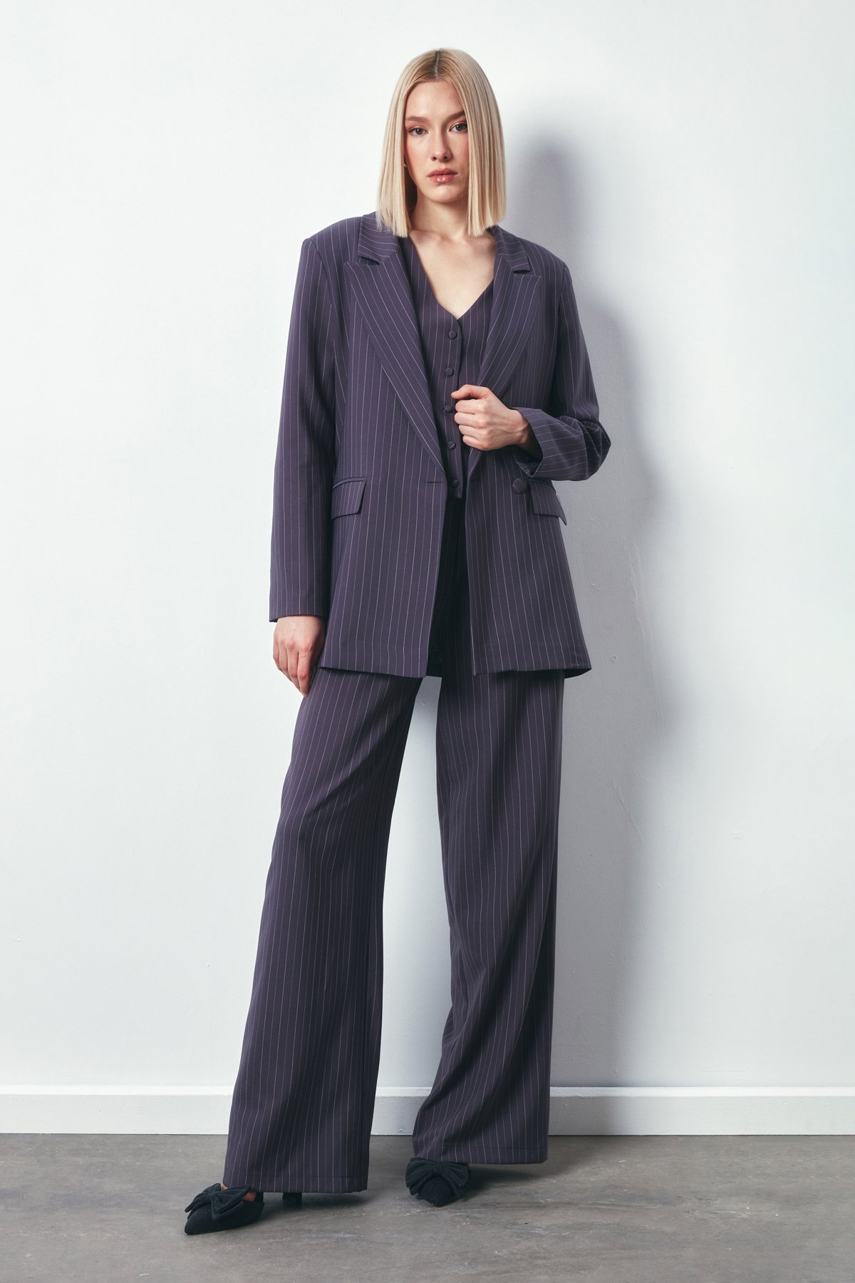 Bol Paça Çizgili Pantolon - GRİ