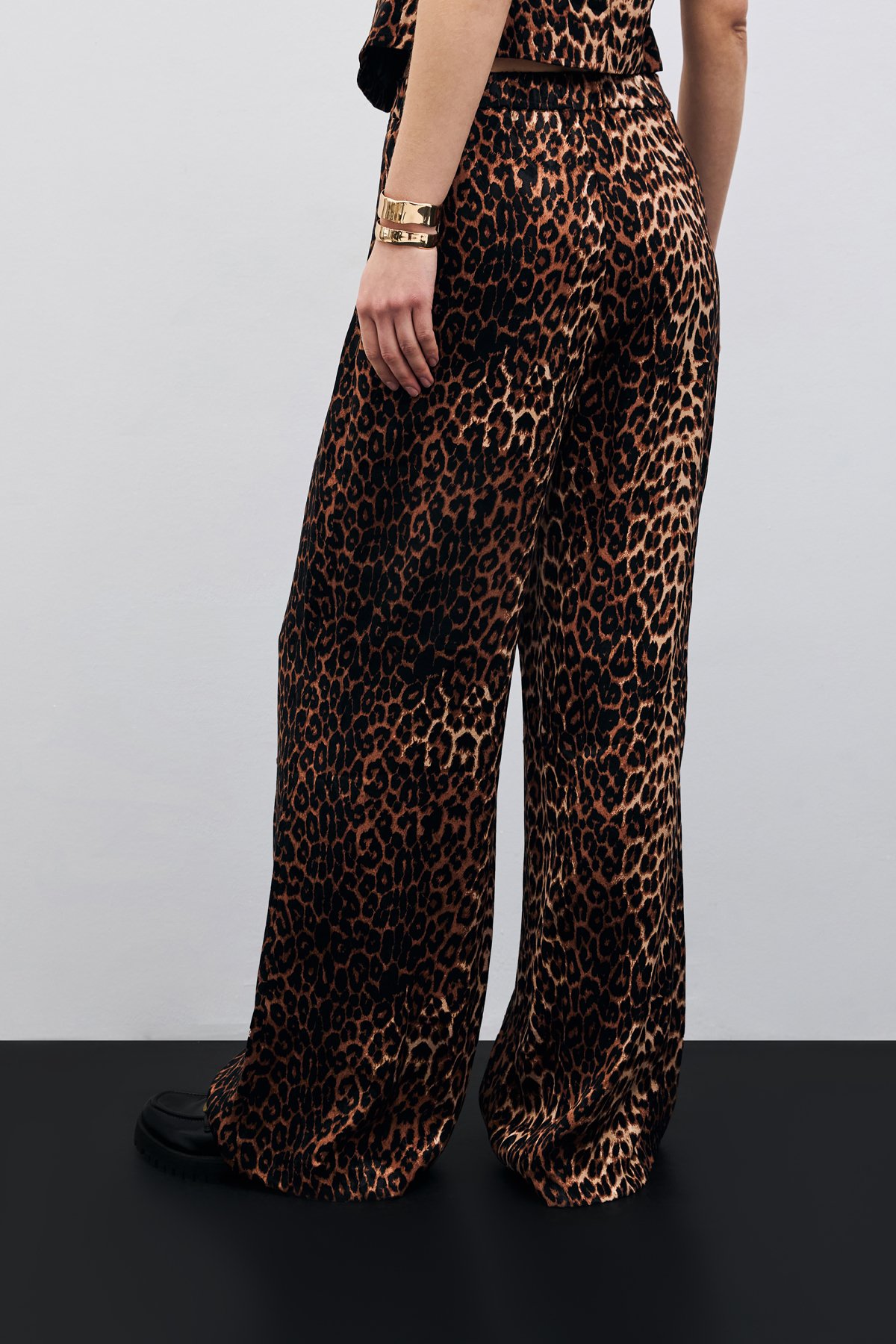 Bol Paça Leopar Pantolon - Siyah