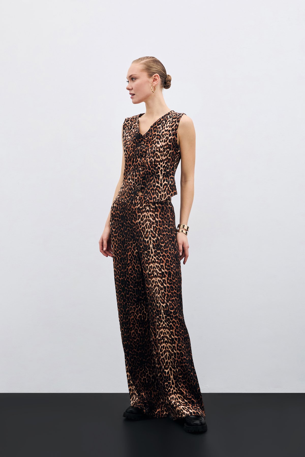 Bol Paça Leopar Pantolon - Siyah