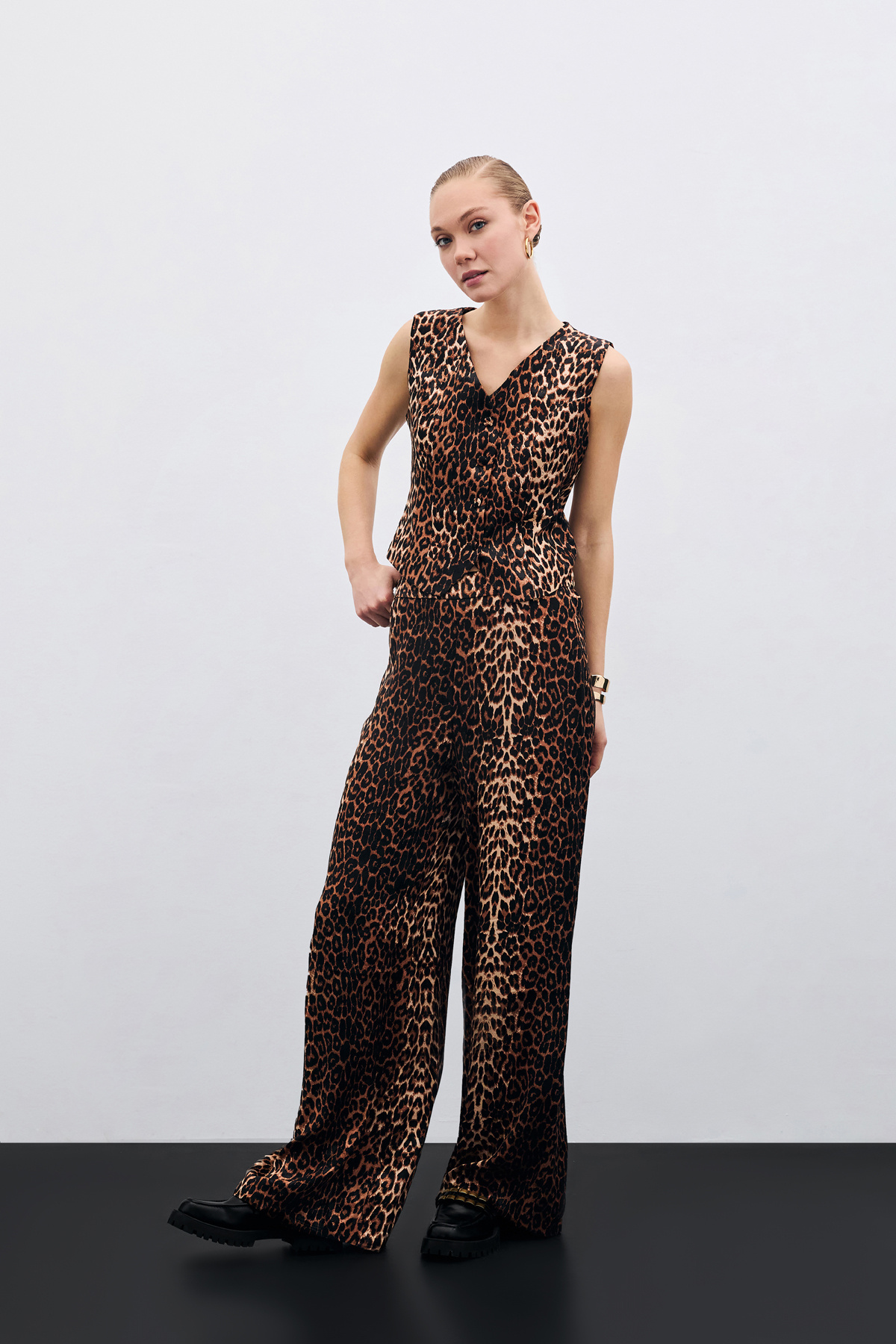 Bol Paça Leopar Pantolon - Siyah