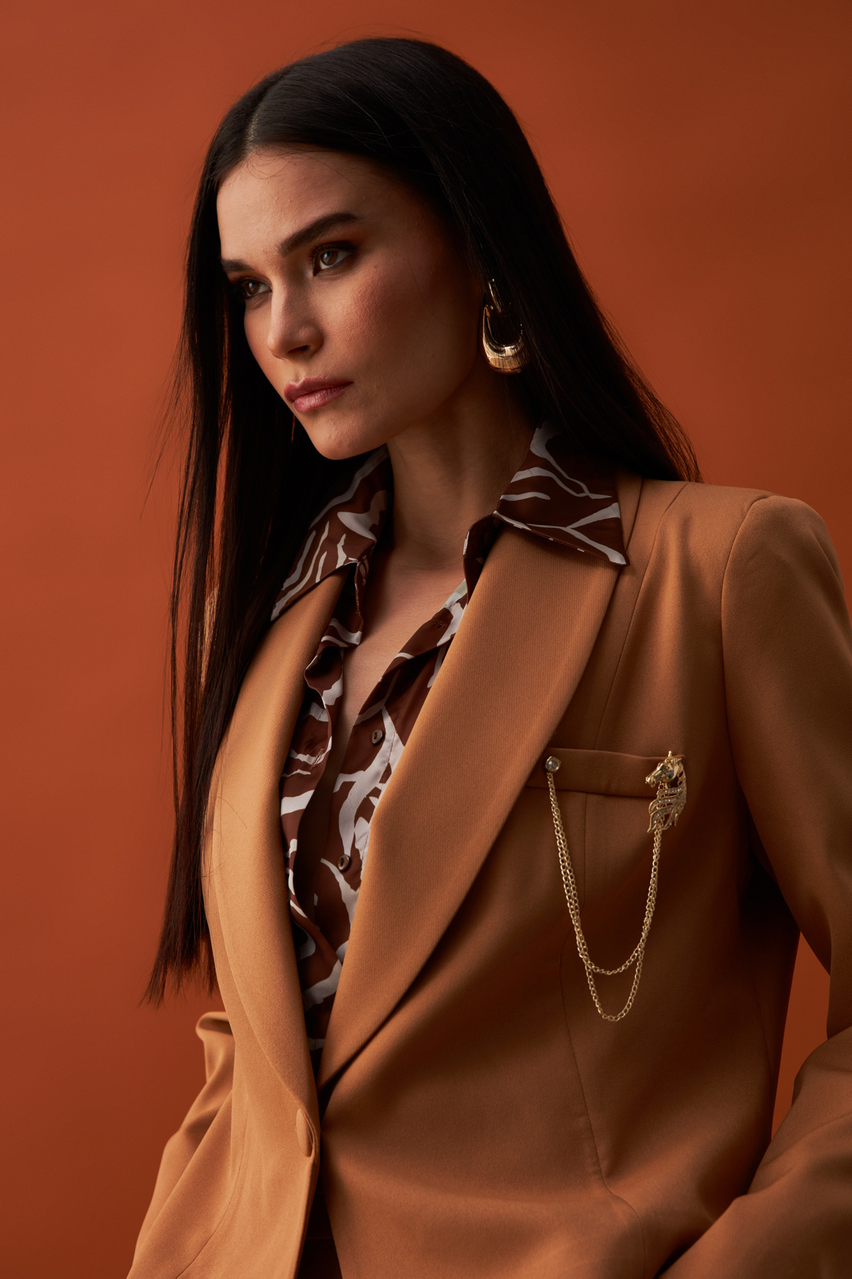 Broş Detaylı Kısa Ceket - CAMEL