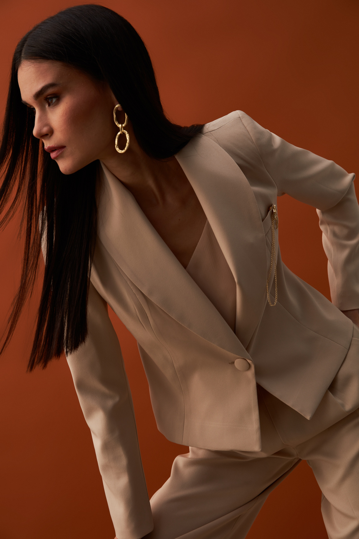 Broş Detaylı Kısa Ceket - TAŞ