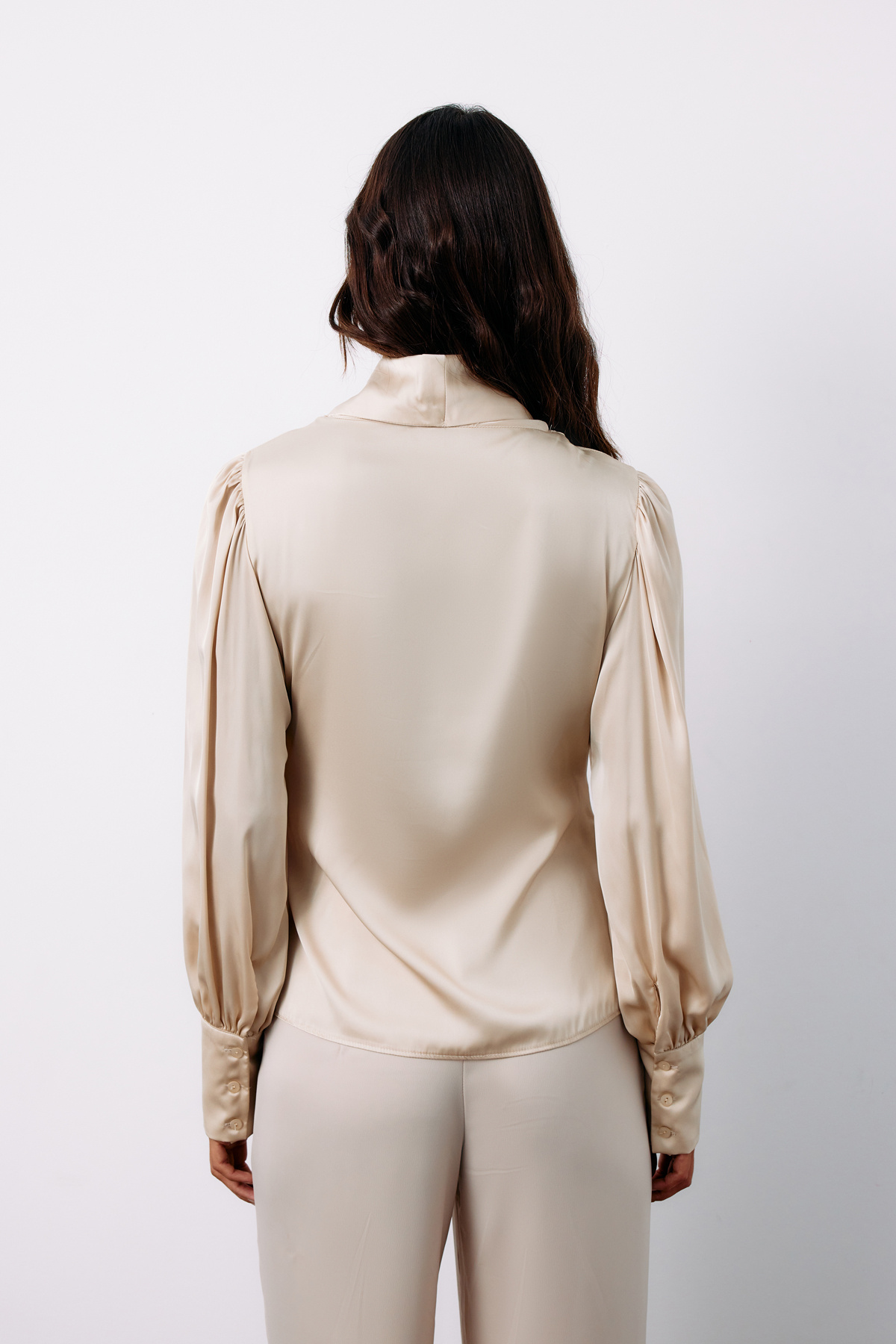 Broşlu Kruvaze Bluz - TAŞ