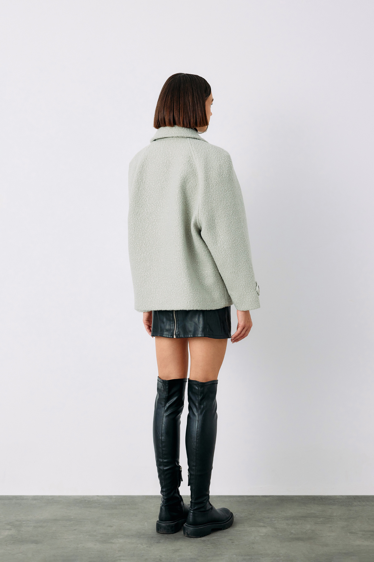 Buklet Kısa Kaban - MİNT