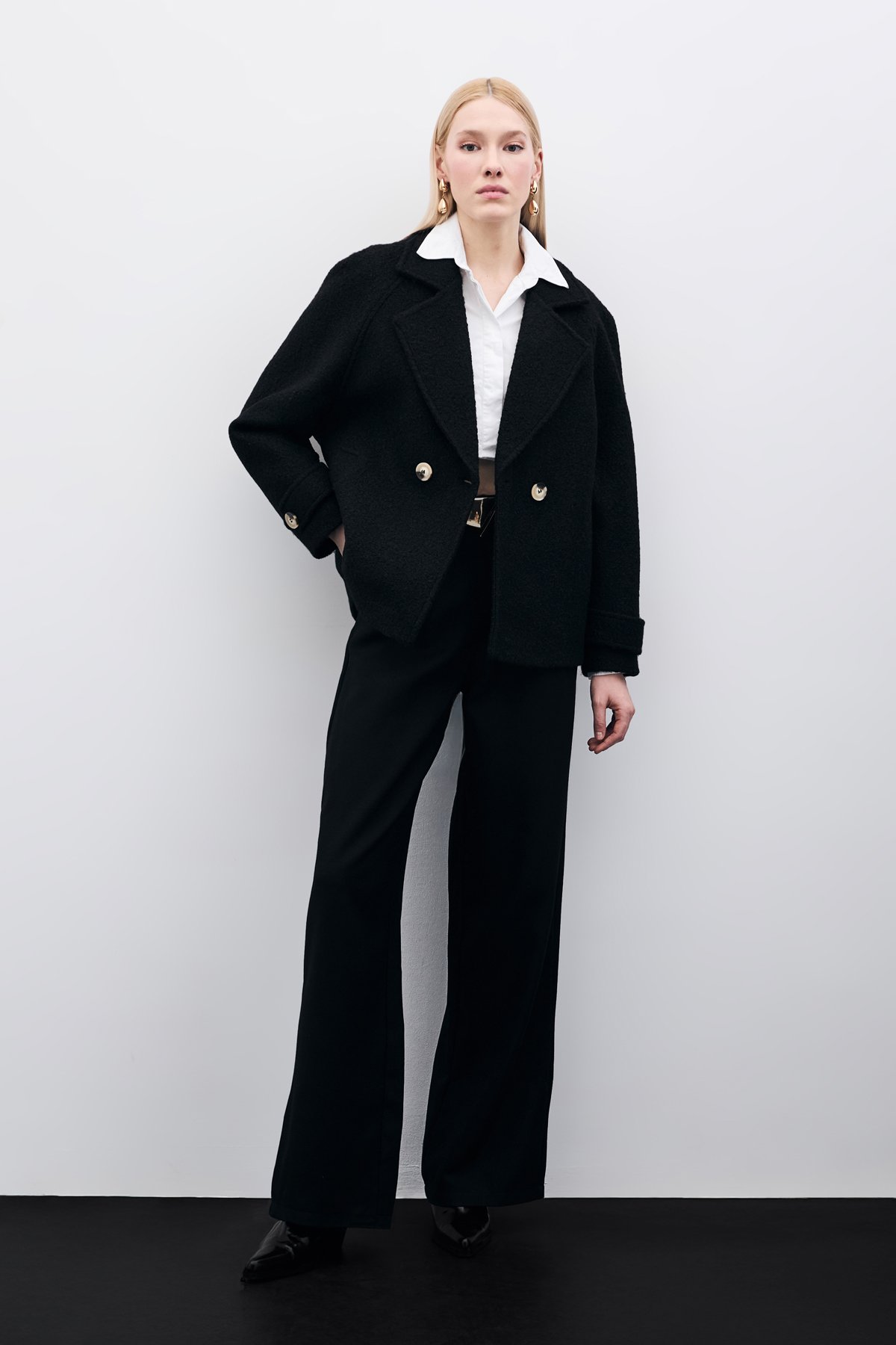 Buklet Kısa Kaban - Siyah