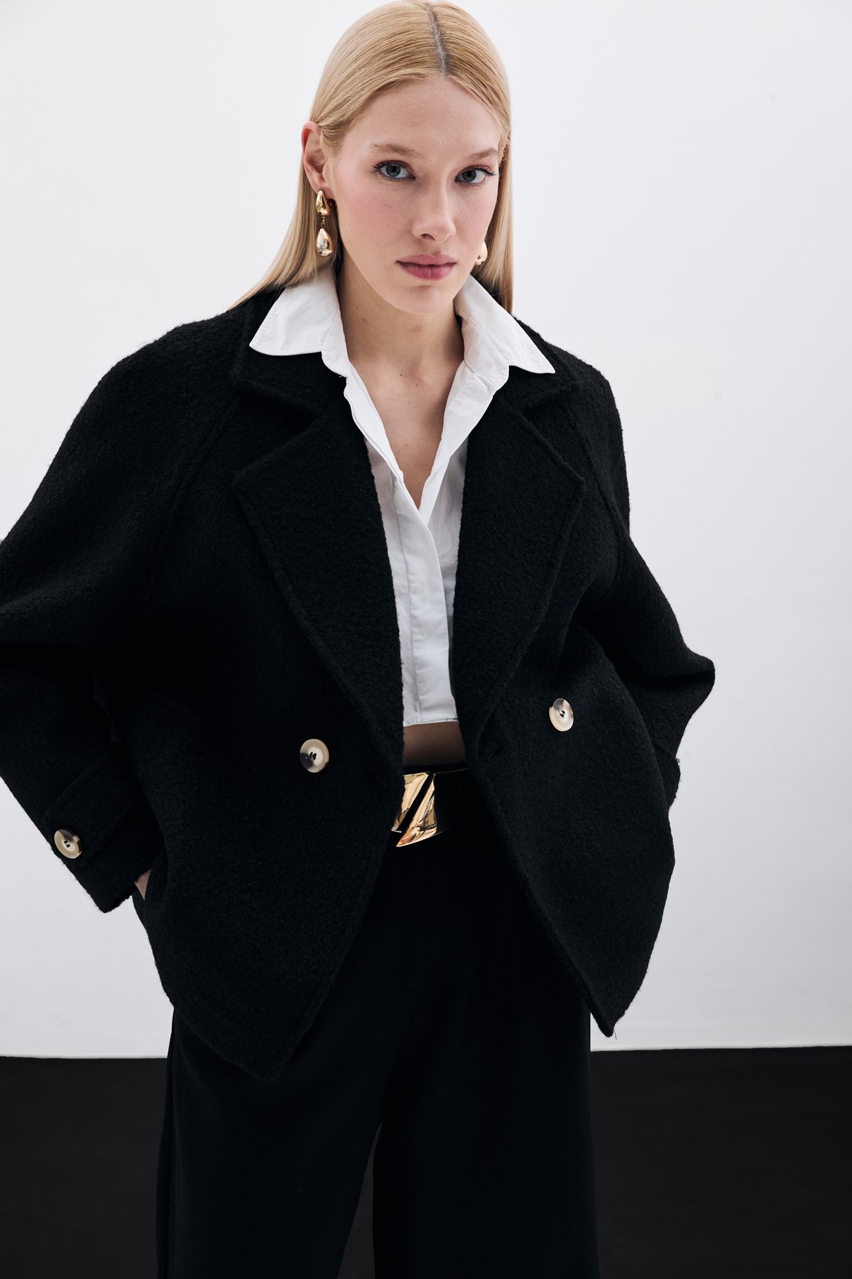 Buklet Kısa Kaban - Siyah