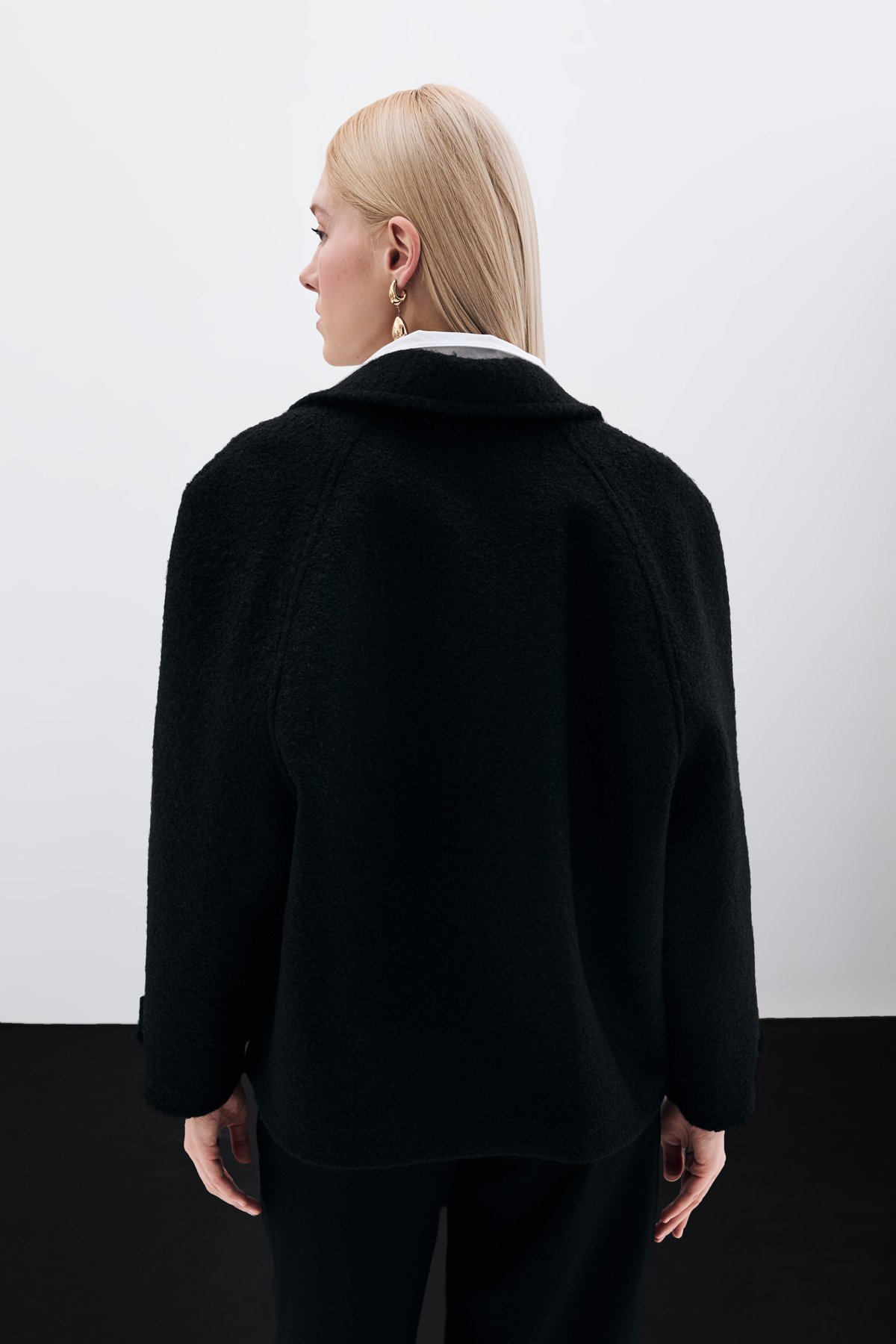 Buklet Kısa Kaban - Siyah