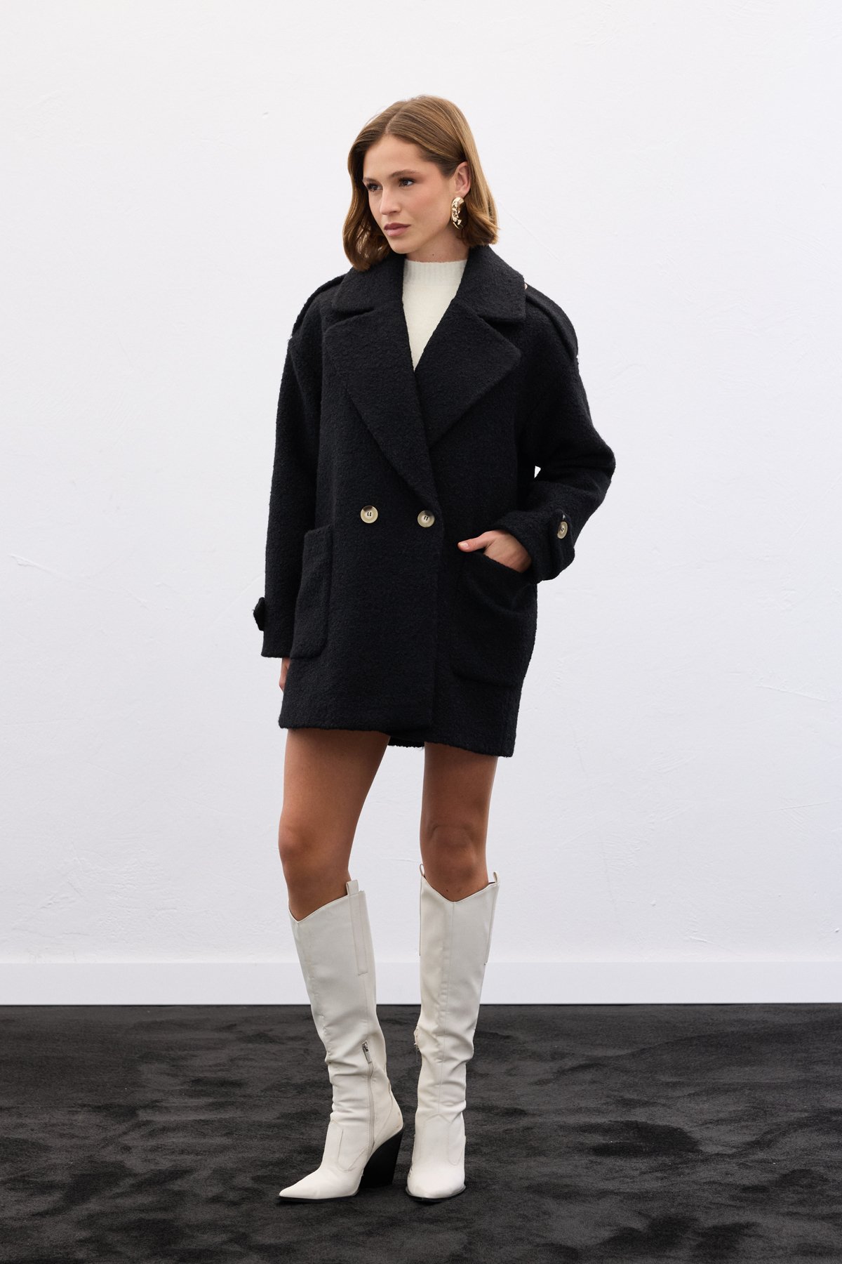 Buklet Kısa Kaban - Siyah