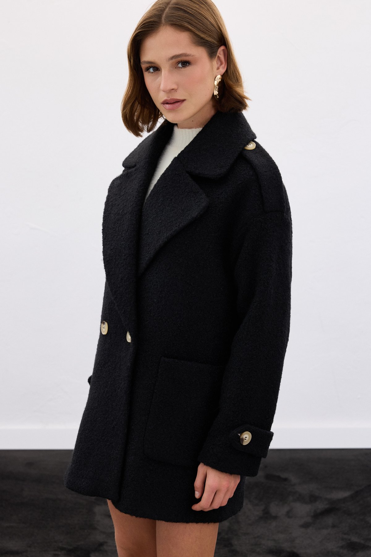 Buklet Kısa Kaban - Siyah