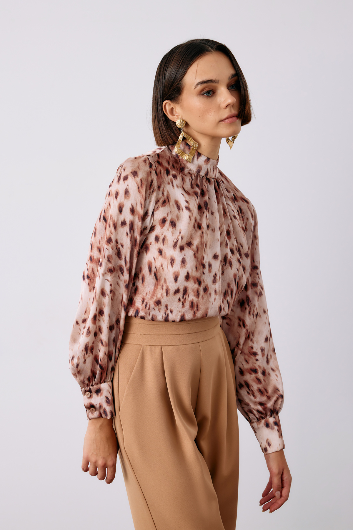 Büzgü Detaylı Bluz - VİZON