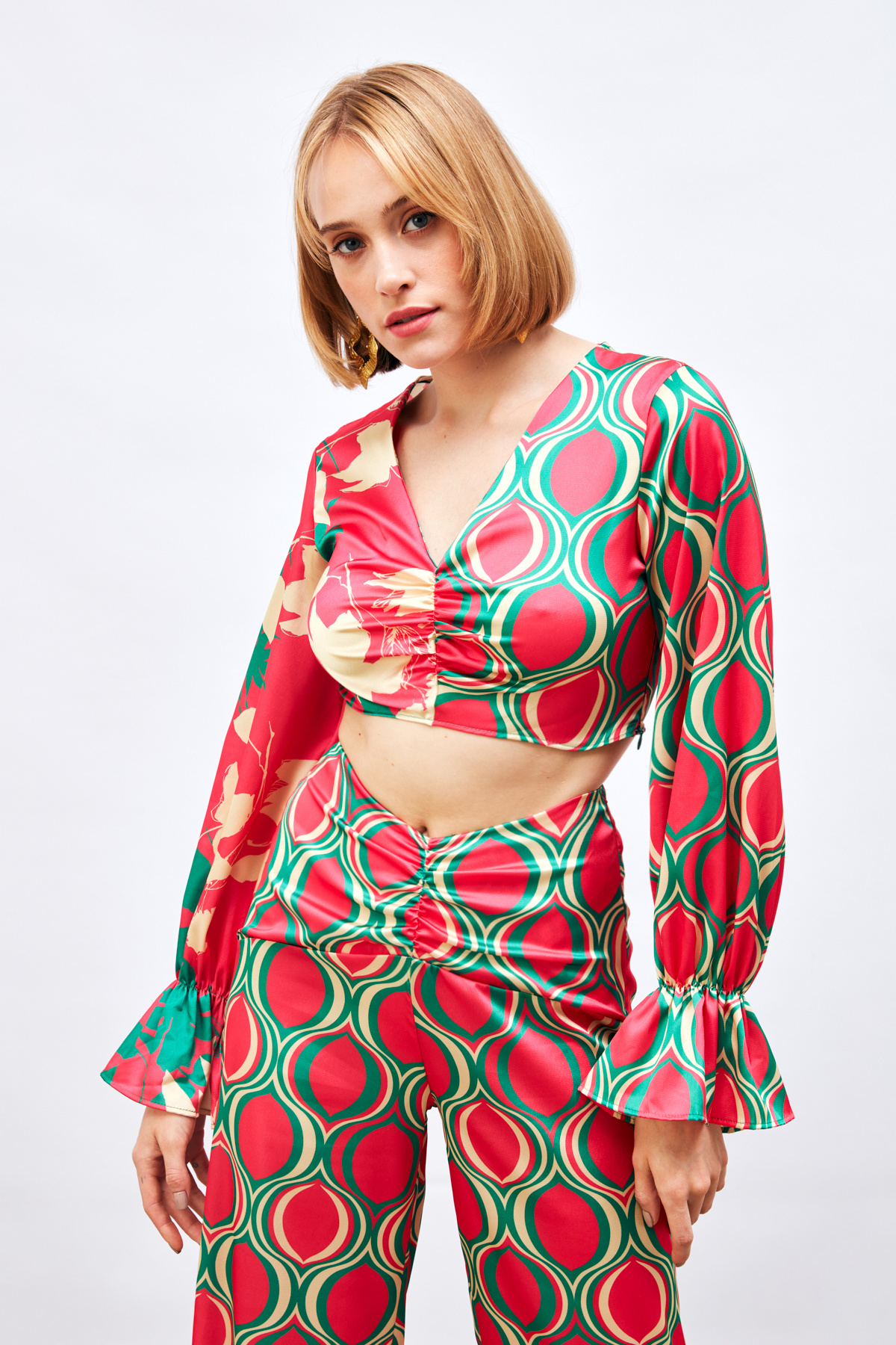 Büzgü Detaylı Desenli Bluz - FUŞYA