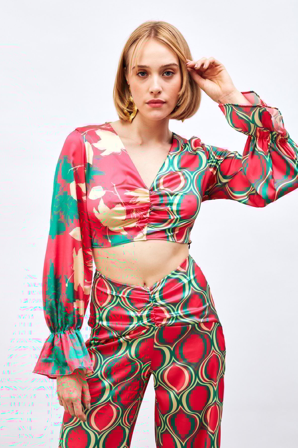 Büzgü Detaylı Desenli Bluz - FUŞYA