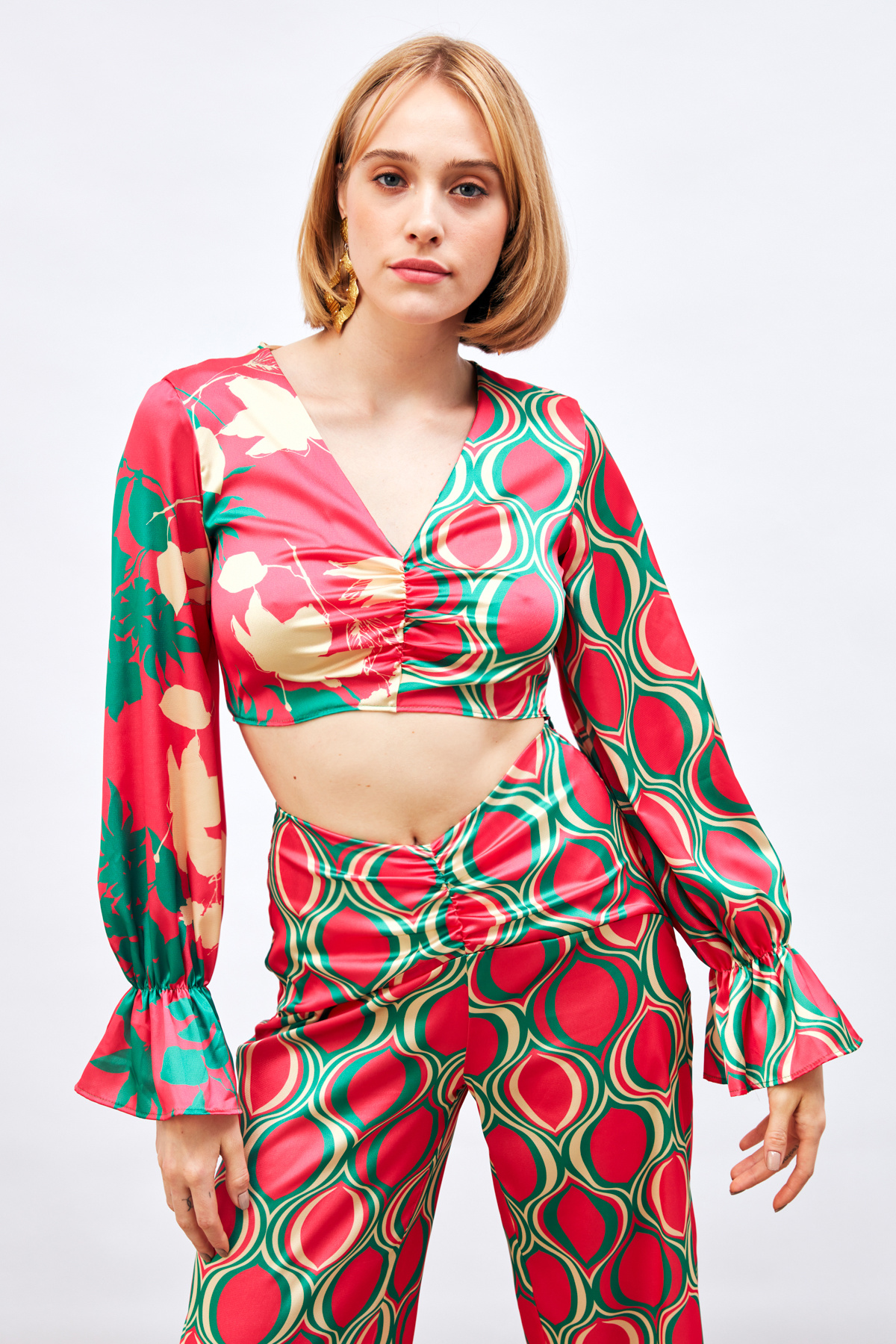 Büzgü Detaylı Desenli Bluz - FUŞYA