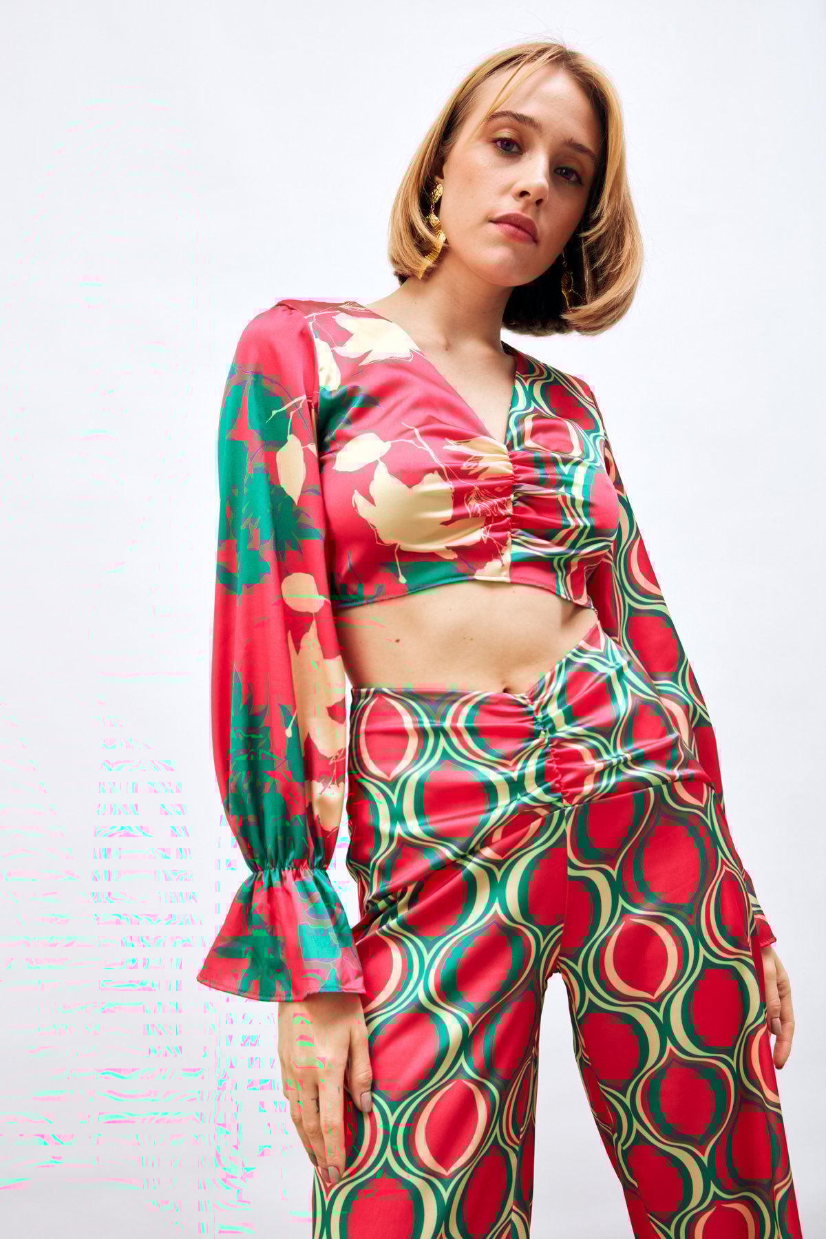 Büzgü Detaylı Desenli Bluz - FUŞYA