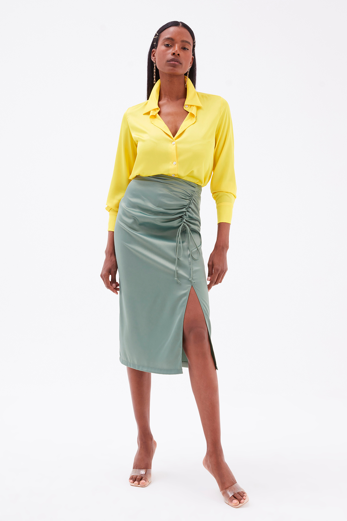 Büzgü Detaylı Saten Etek - ÇAĞLA YEŞİLİ