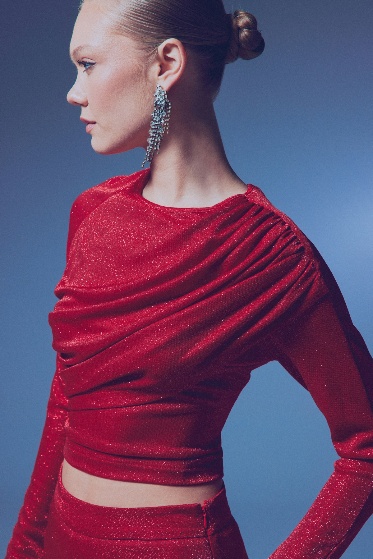 Büzgü Detaylı Simli Bluz - KIRMIZI