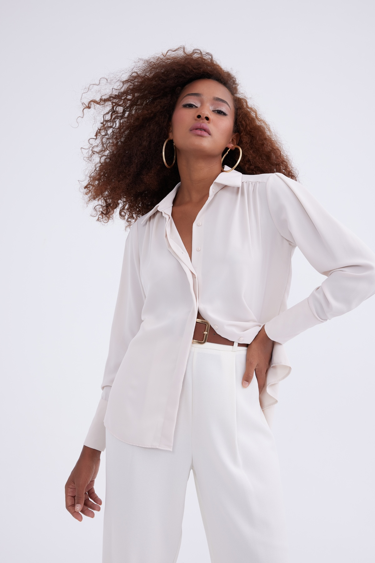 shirred shirt - BEIGE