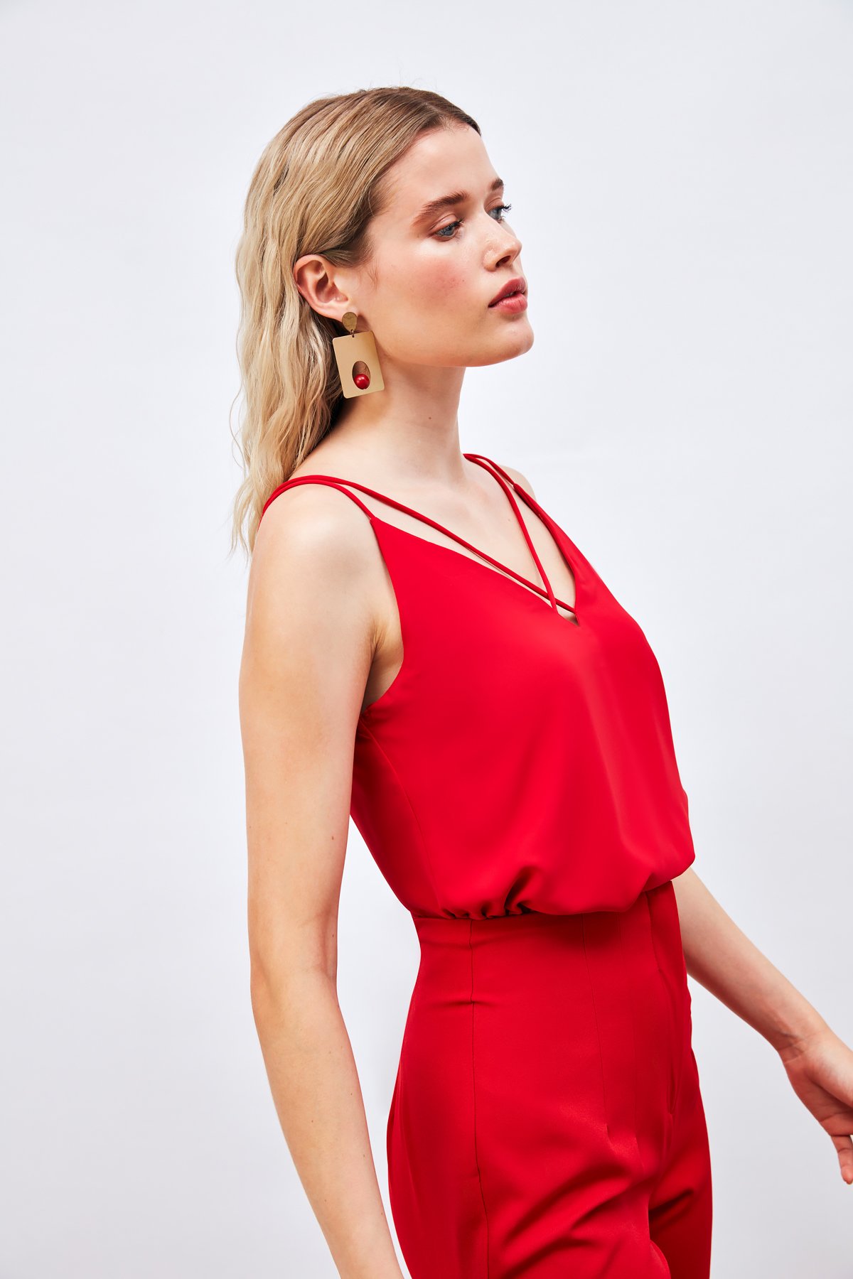 Çapraz İp Askılı Bluz - KIRMIZI