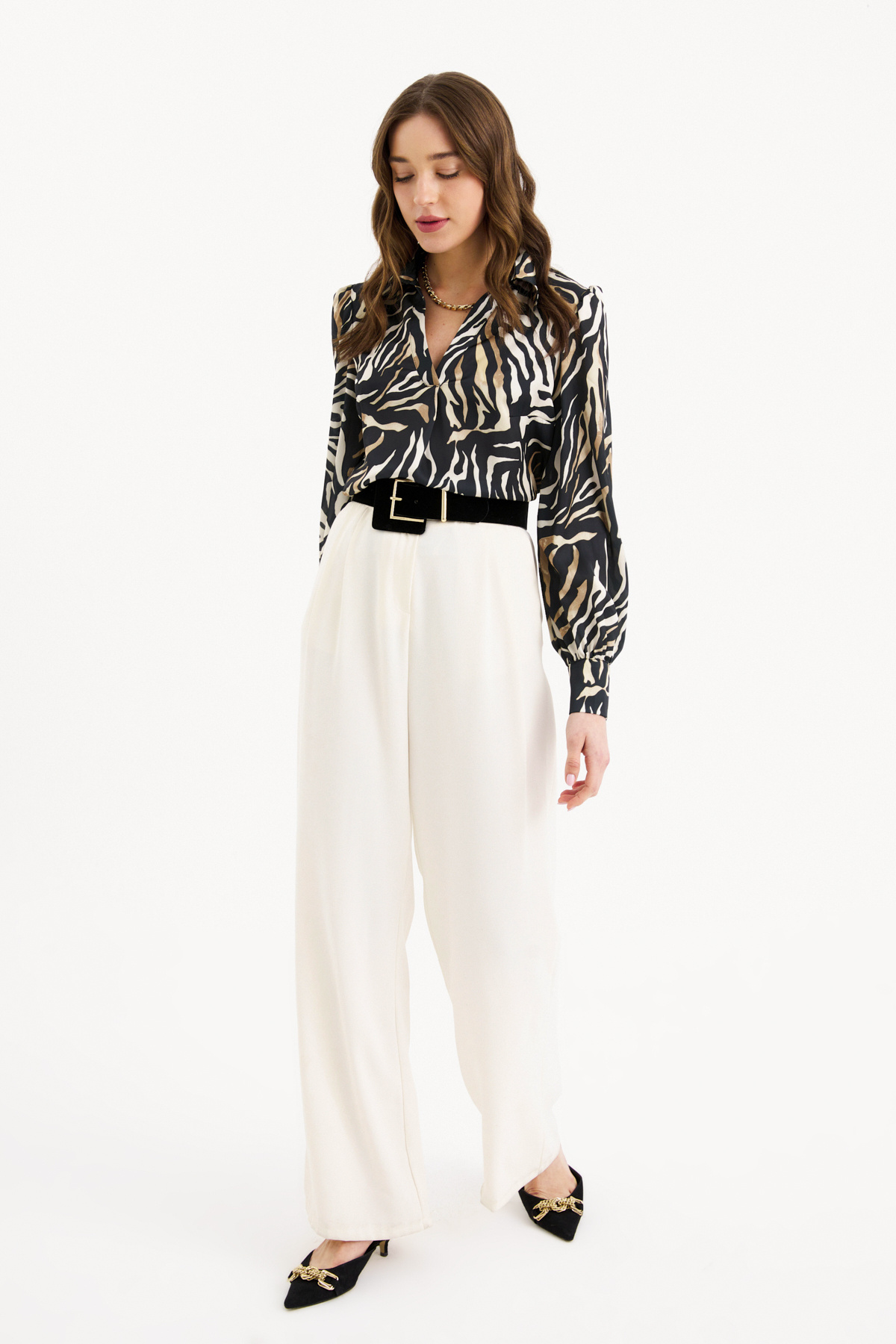 Jacket collar zebra print blouse - BEIGE
