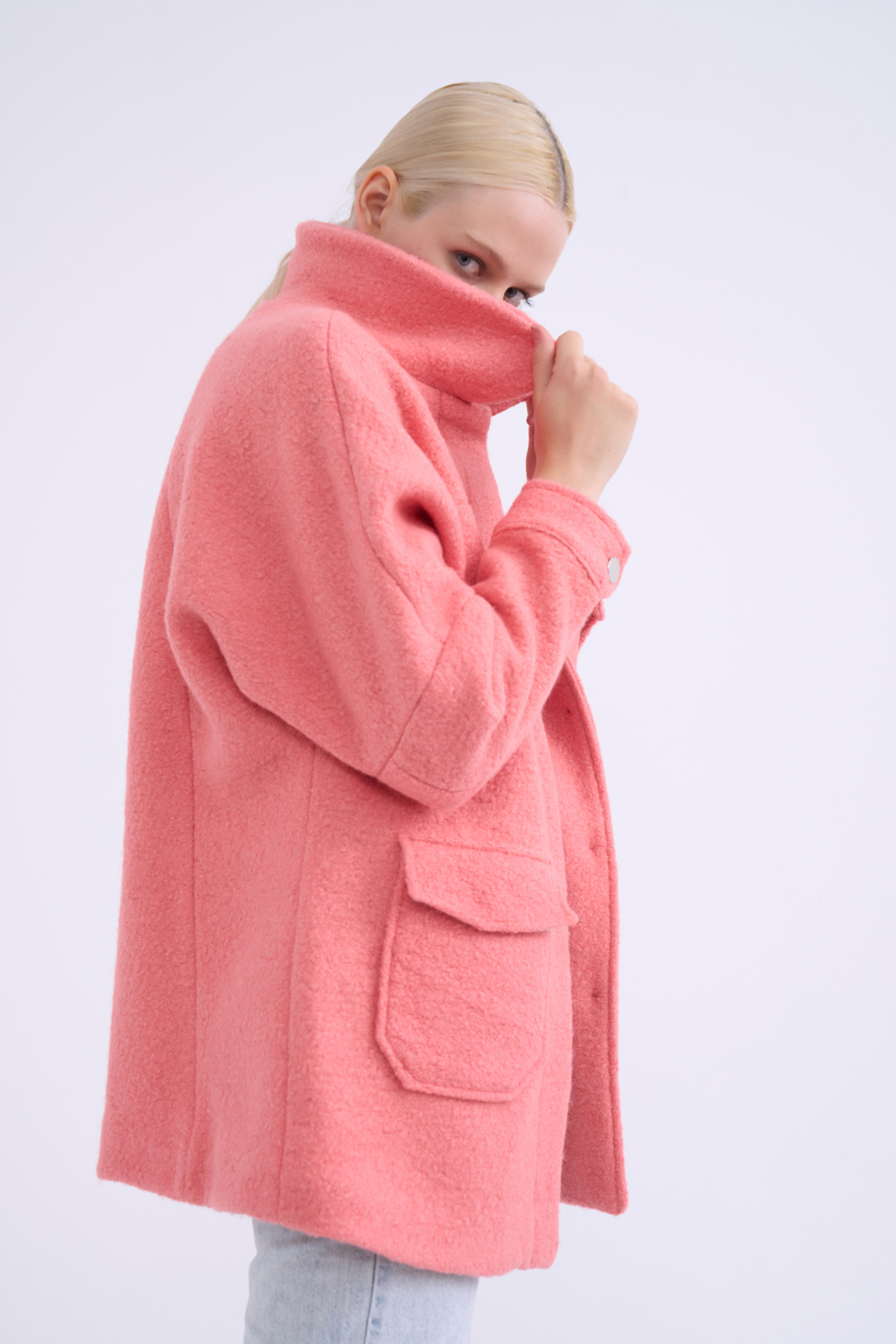 Pocket detailed boucle coat - POWDER